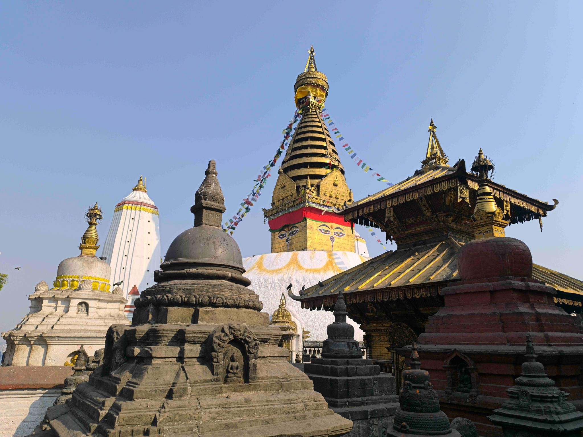 Private luxury Kathmandu Day Tour with Car and Guide