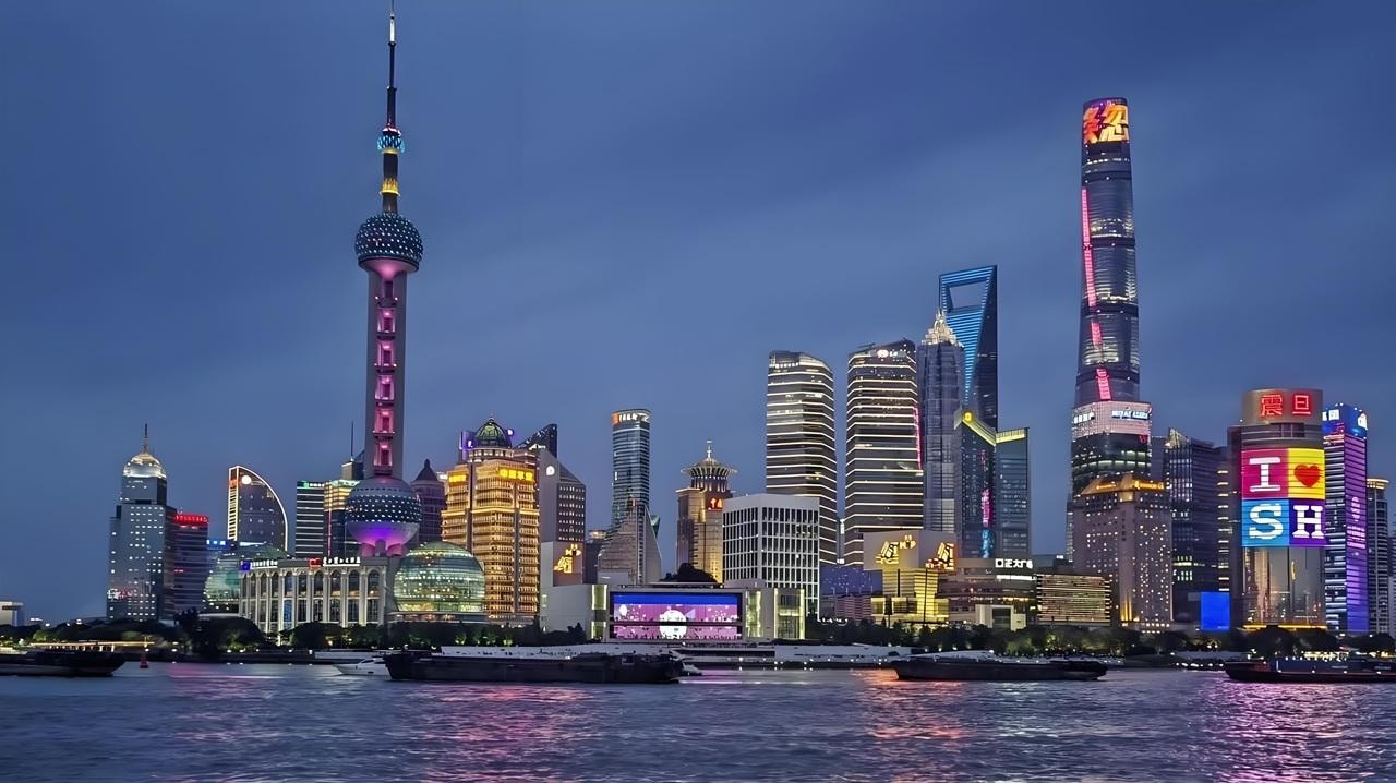 Shanghai: Full-Day Customized Tour with Private Transfer. 2