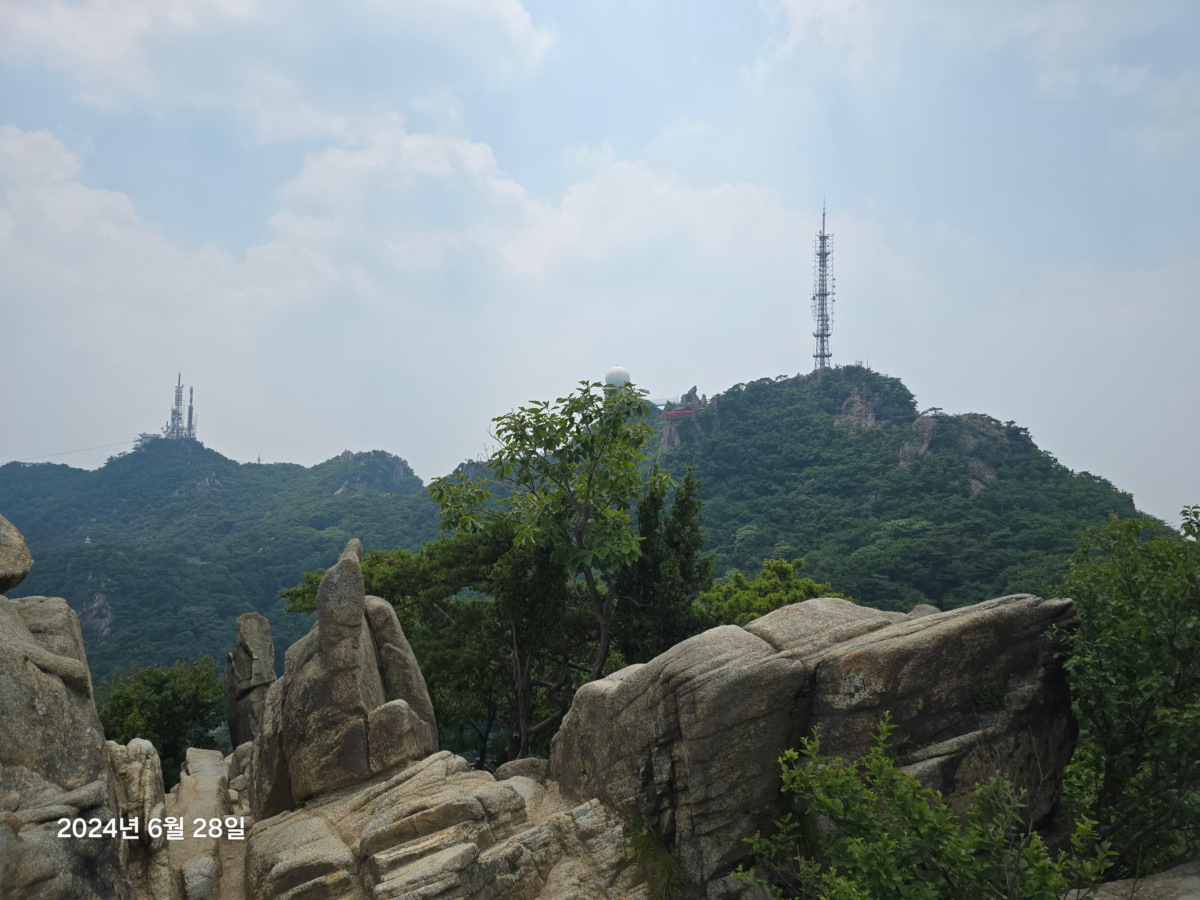 Seoul: Mt. Gwanaksan Full-Day Trek 3
