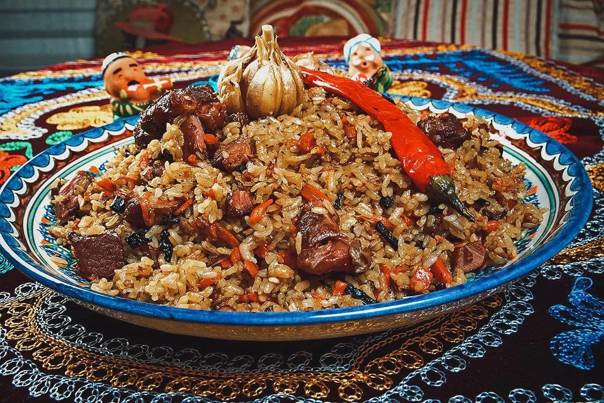 Bukhara: Traditional plov and uzbek salad cooking class 3