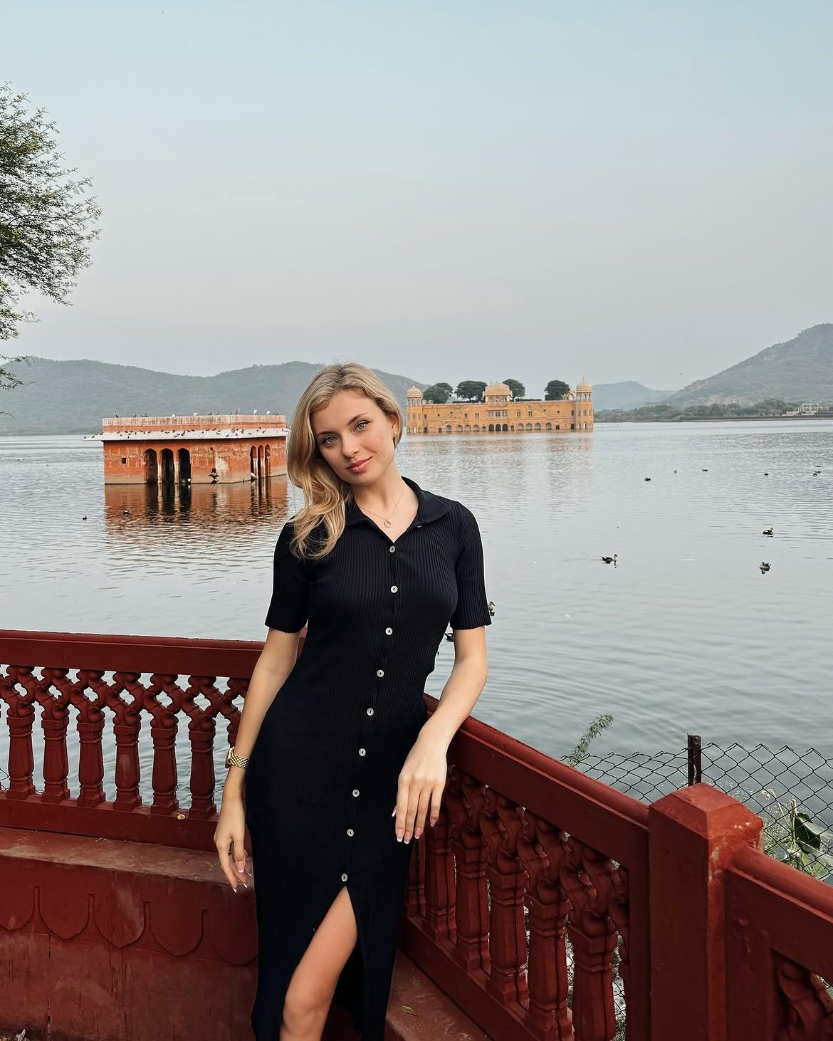 From Jaipur: Full Day Jaipur Sightseeing with Galta G Temple