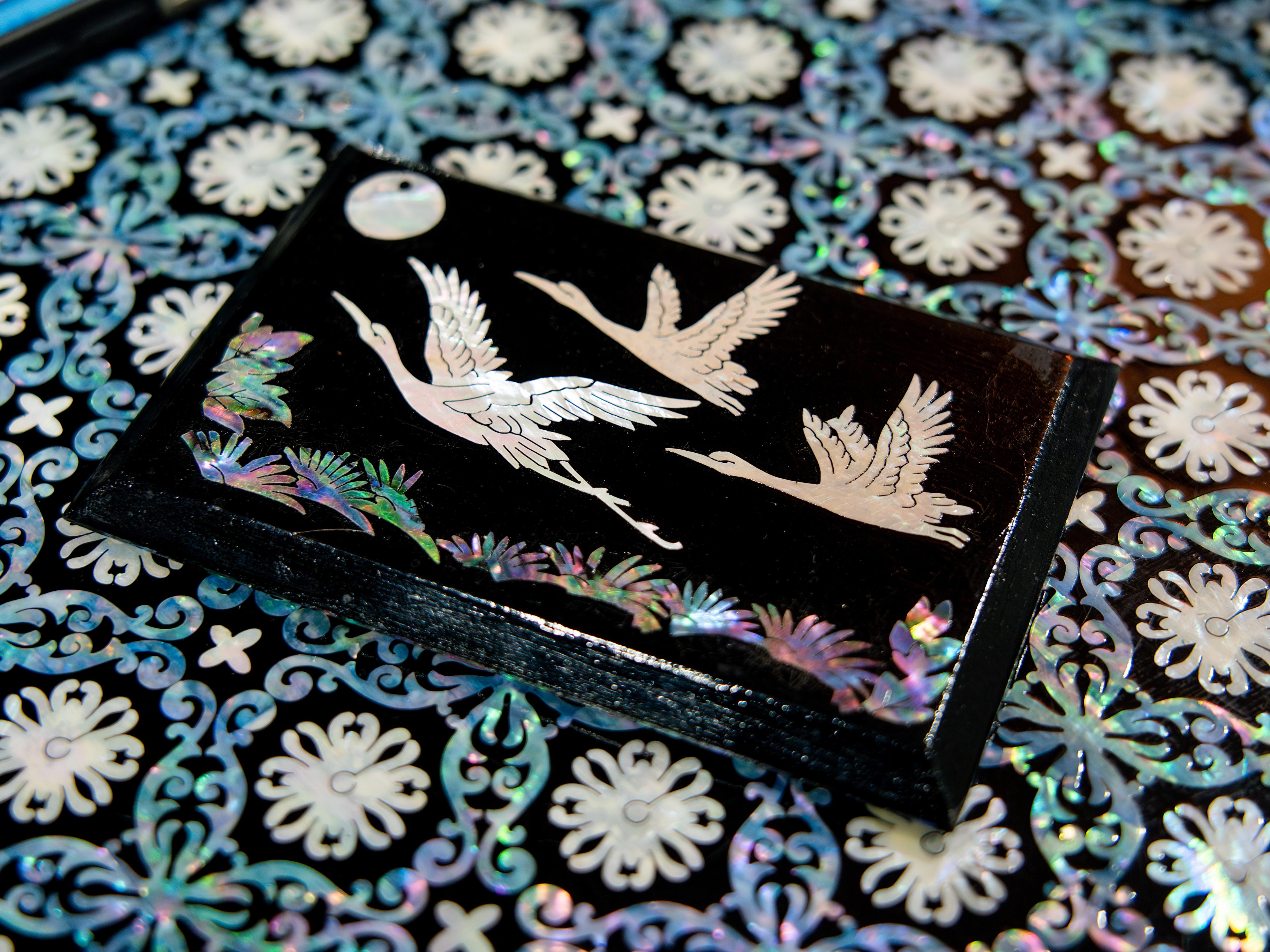 Seoul: Bukchon Najeonchilgi Mother-of-Pearl Handicraft Class 3