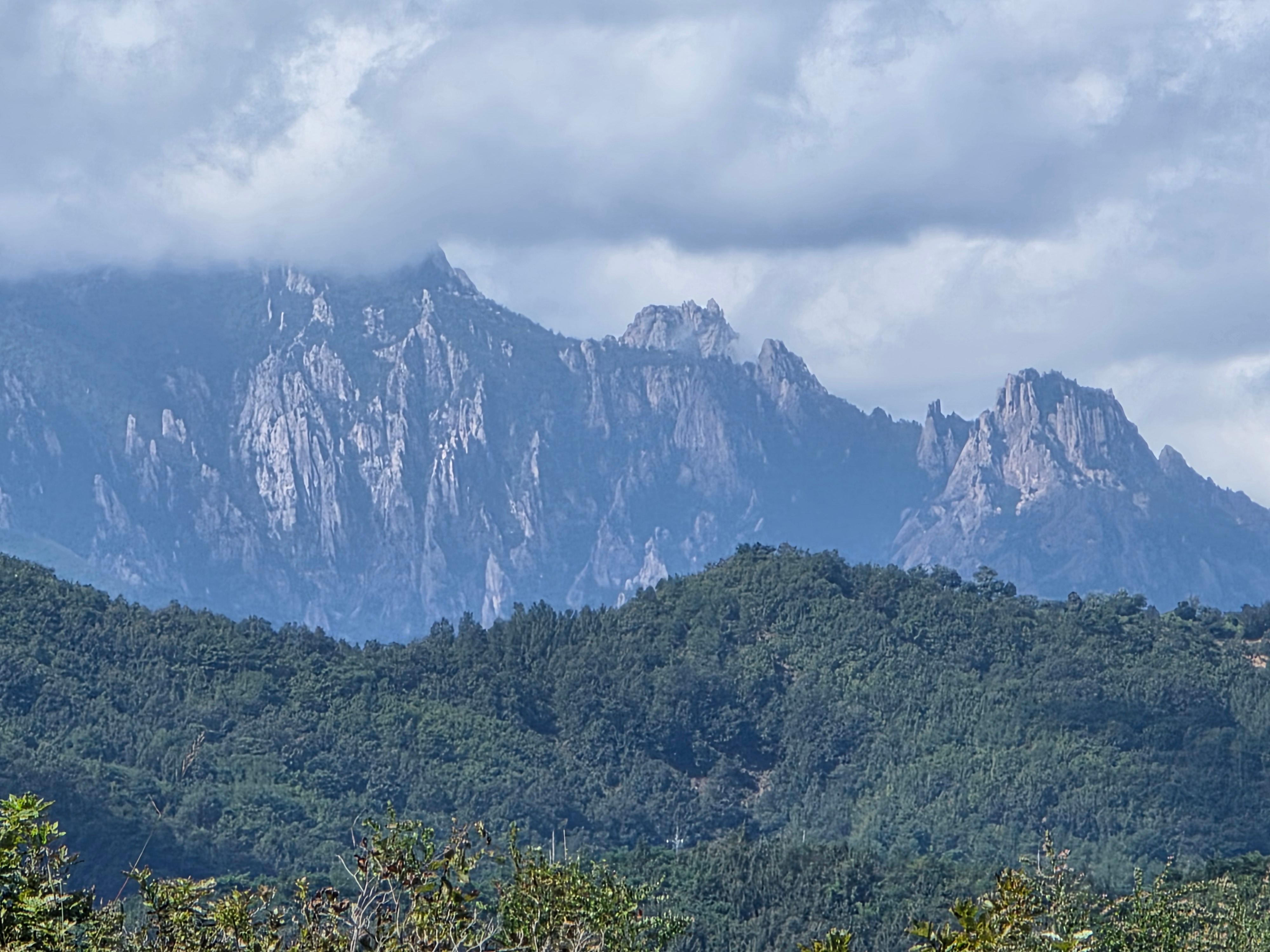 From Seoul: Seoraksan, DMZ & Sokcho 4 day Tour with Hotel