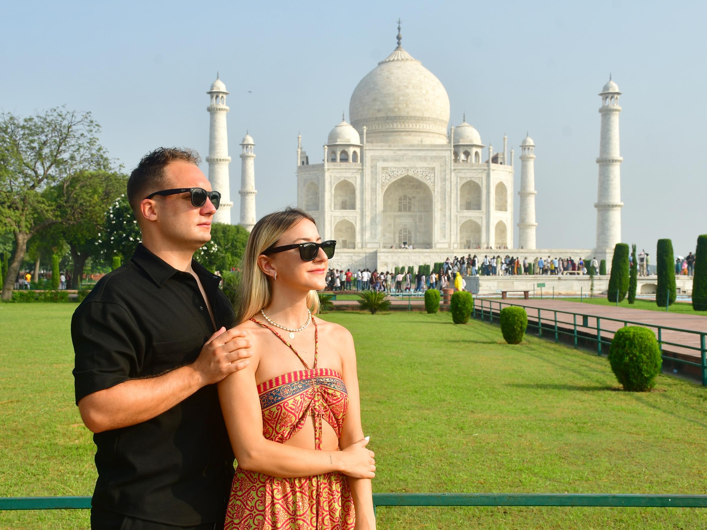 Agra: Skip-the-Line Taj Mahal & Agra Fort Private Tour