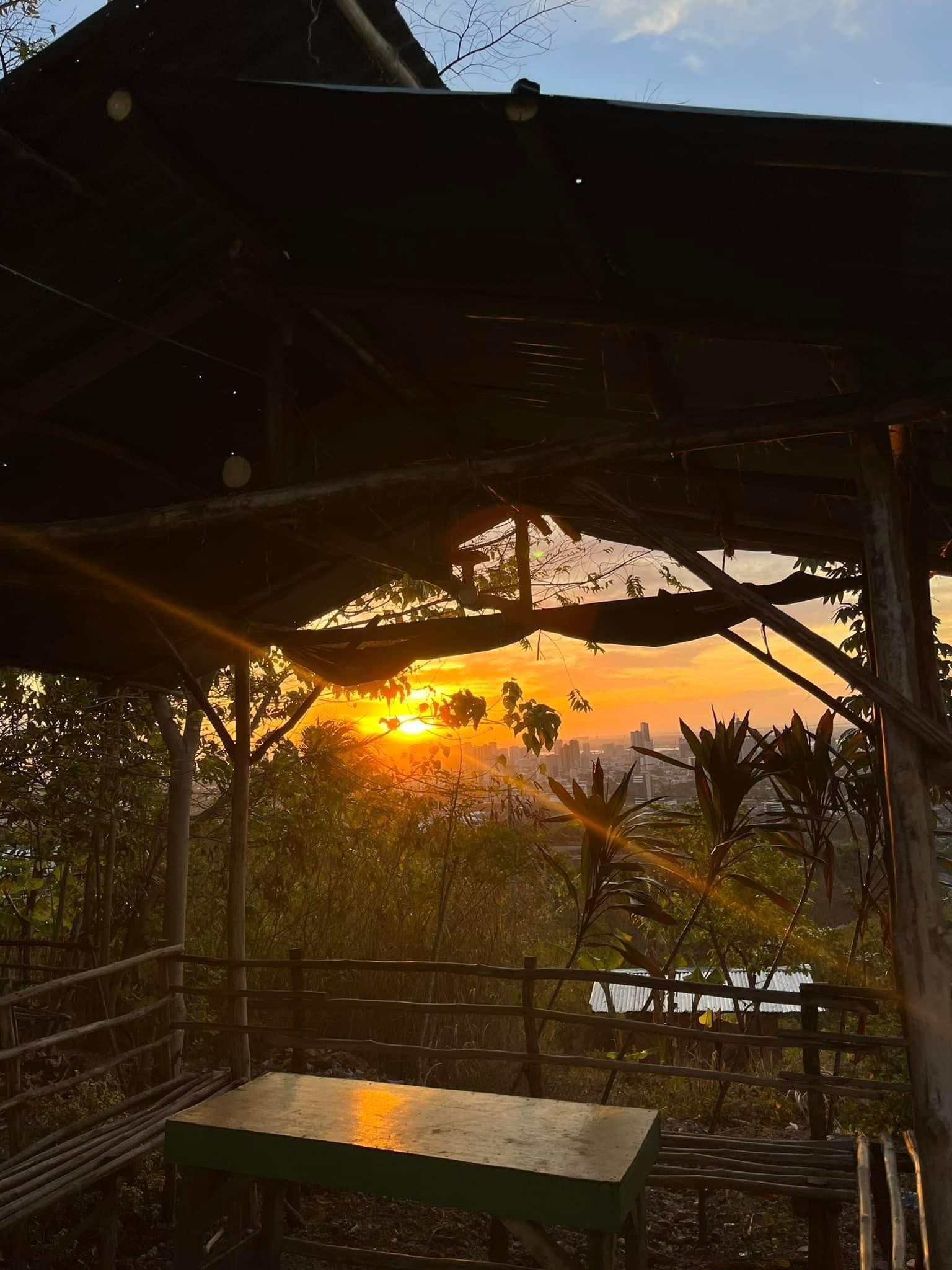 Trekking to see the beautiful view of Cebu City 3