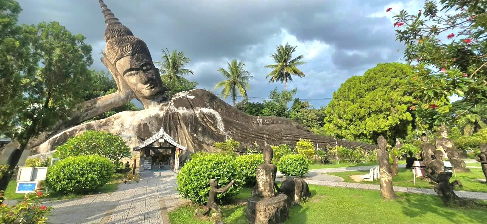 Vientiane: Full-Day City Highlights Tour with Buddha Park 2