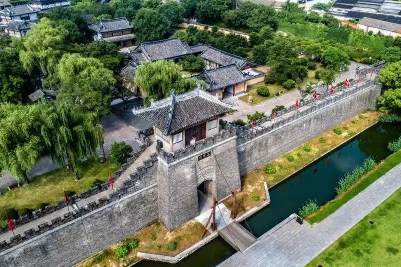 Shanghai to Wuxi: Live Horse Battle at Three Kingdoms 3