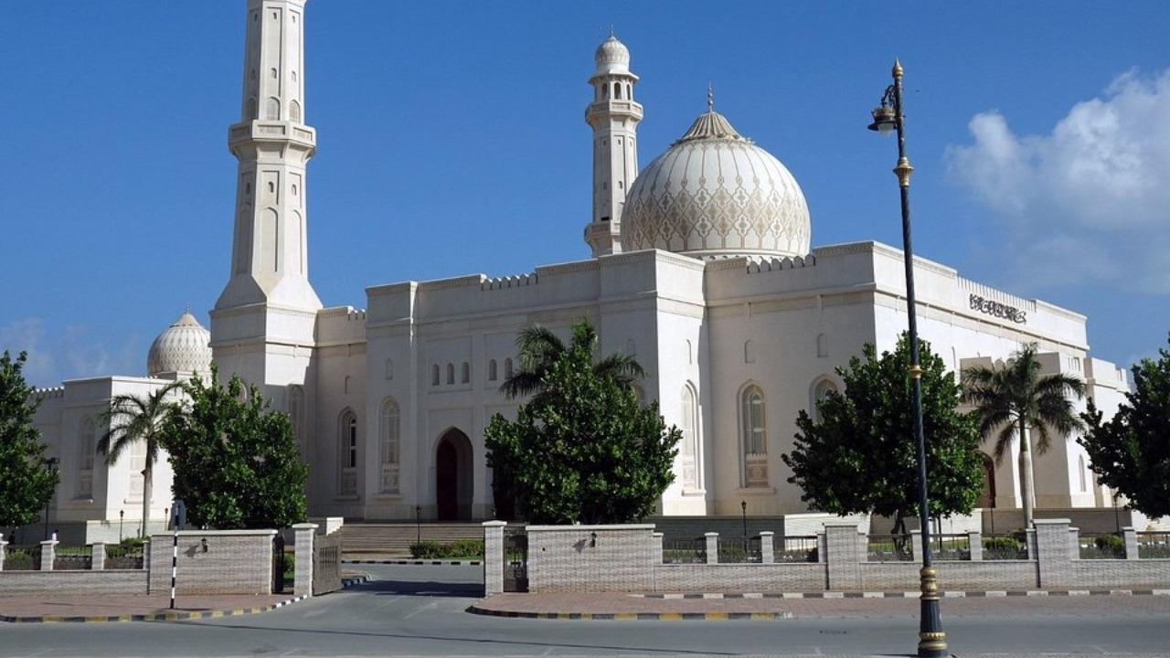 Private Half Day Salalah City Tour with Transfer Included — guided tour in Salalah
