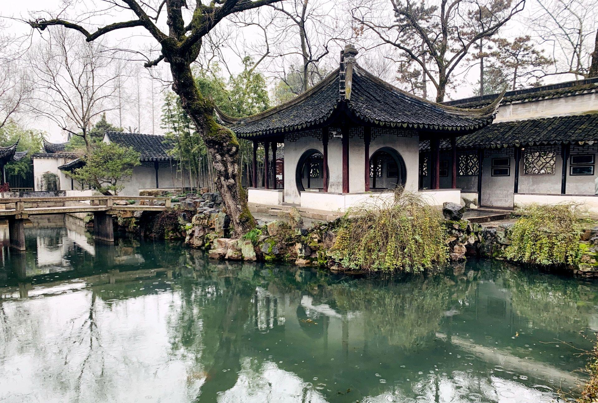 From Shanghai: Suzhou Day Trip with Train and Lunch