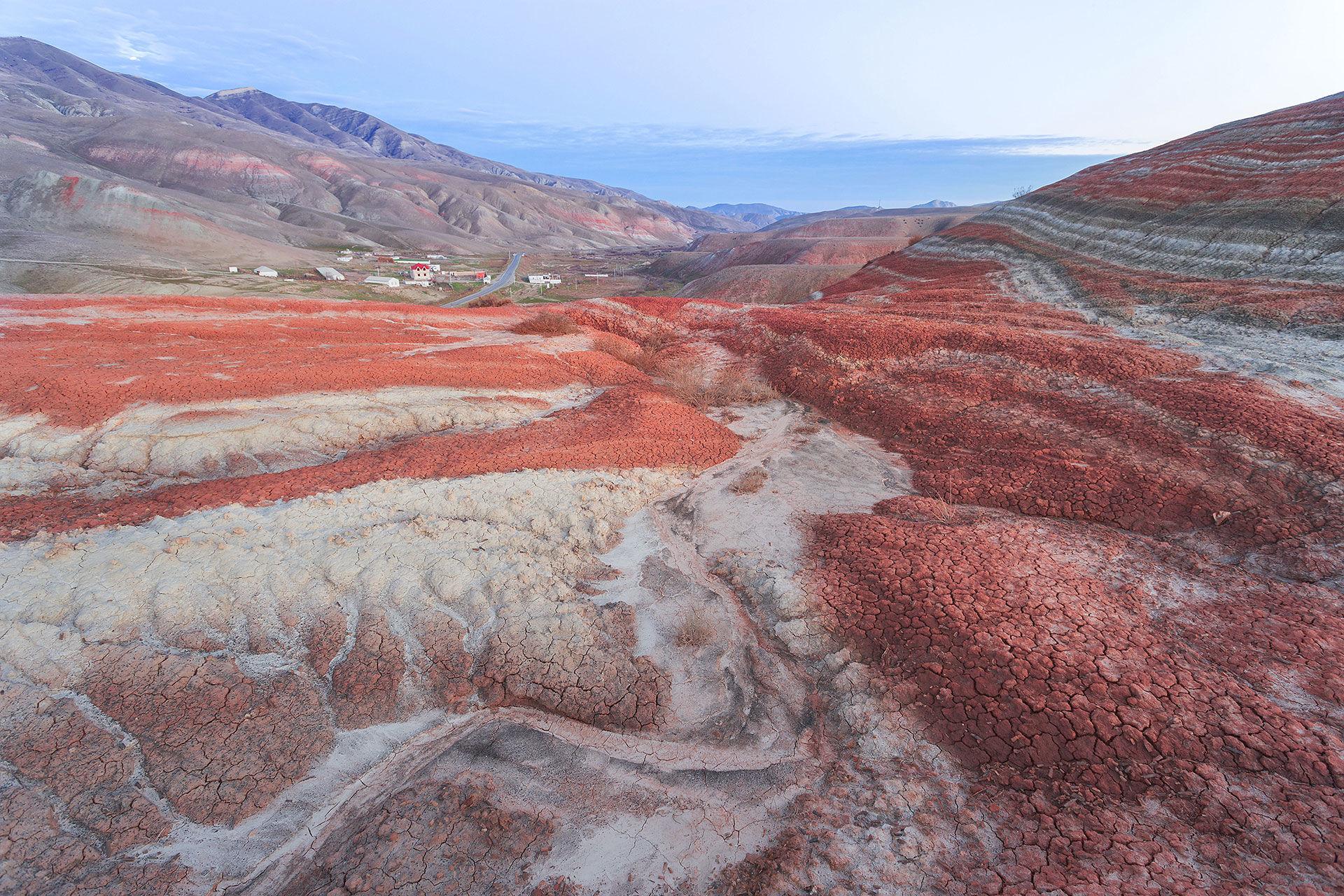 From Baku: 3-Hour Colorful Candy Mountains Trip