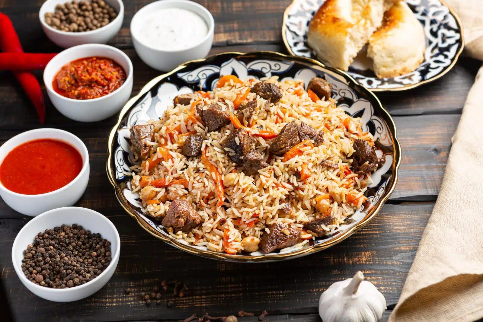 Bukhara: Traditional plov and uzbek salad cooking class — guided tour in Bukhara