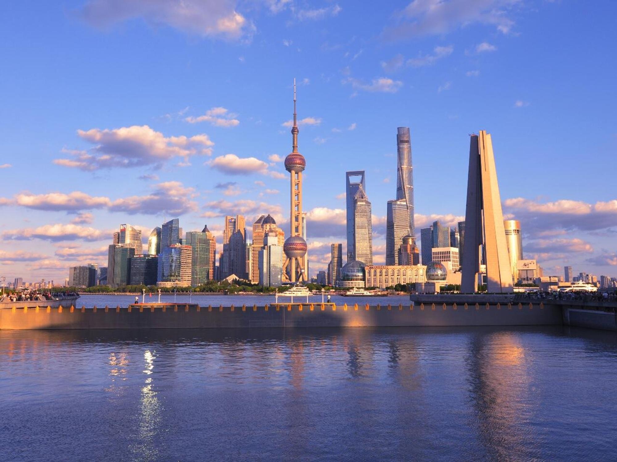 Shanghai: 4-Day Tour with Disneyland and Hotel