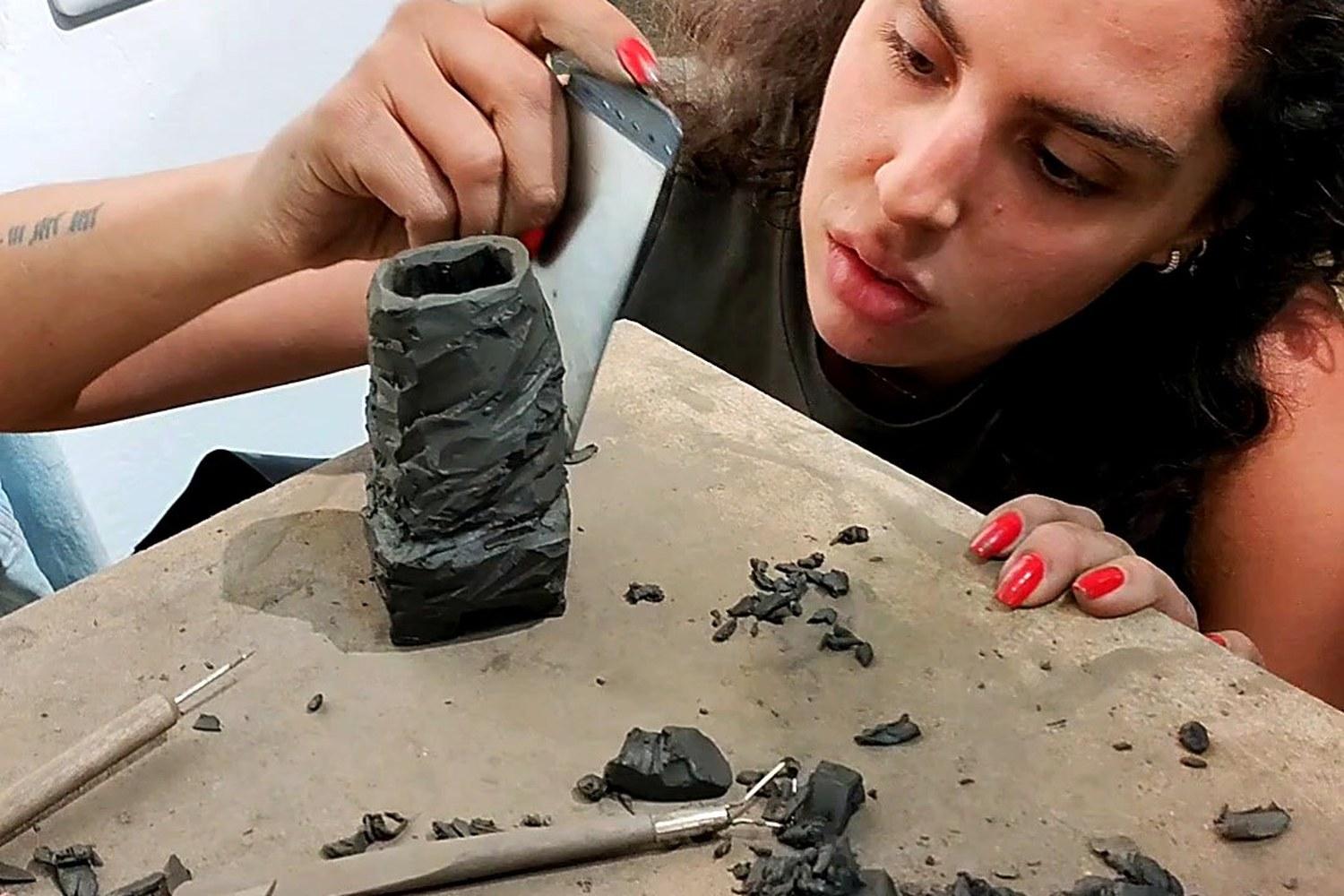 Amman: Raku Pottery Workshop with Snacks and Drinks