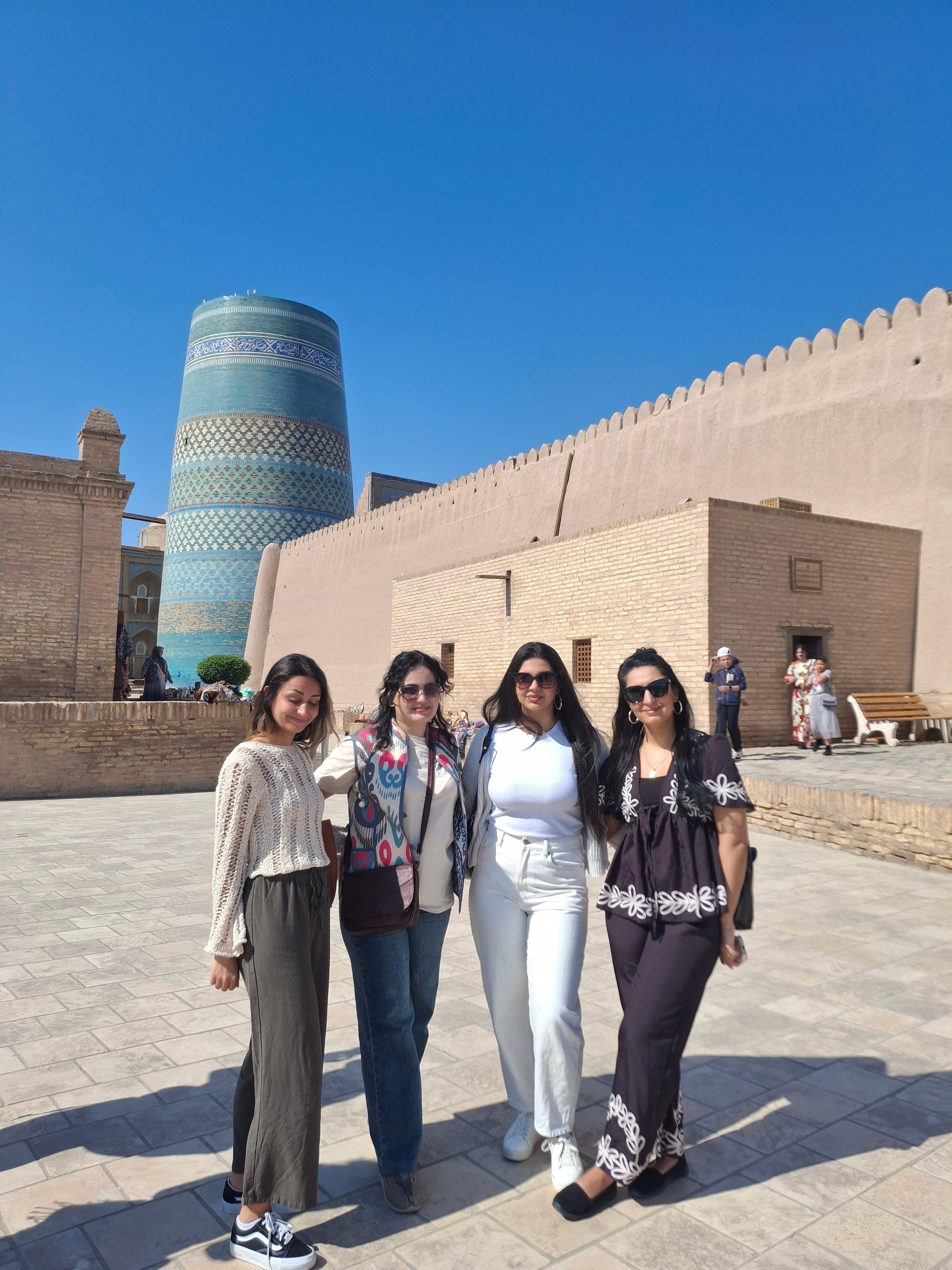 Khiva: Guided City Walking Tour with Local Guide 2
