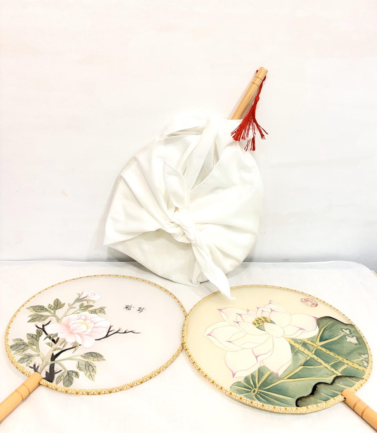 Seoul: Traditional Silk Fan Painting Workshop with Artist