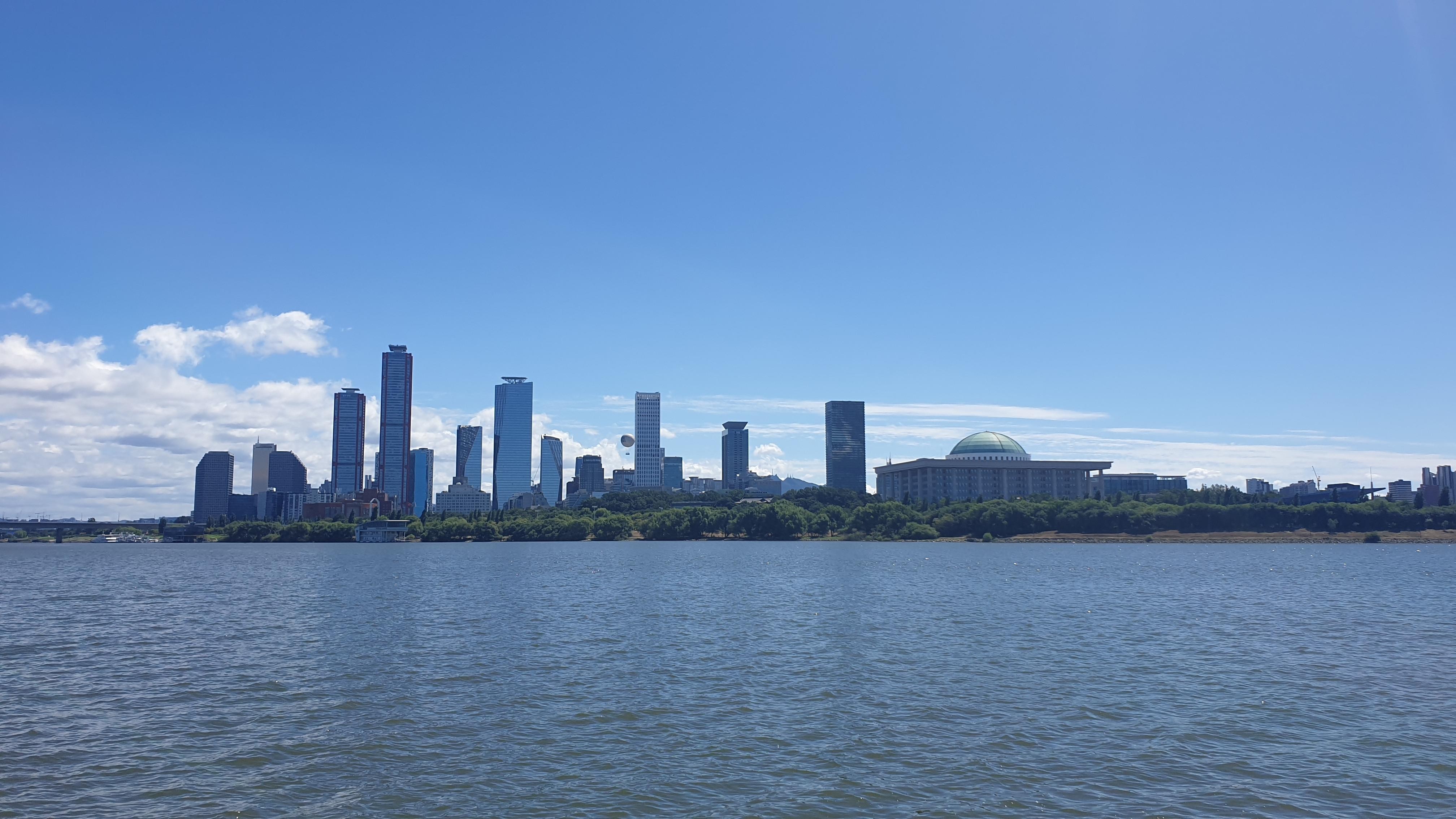 Seoul: Botanical Garden, Hangang Bus Ride & Yeouido Park 3