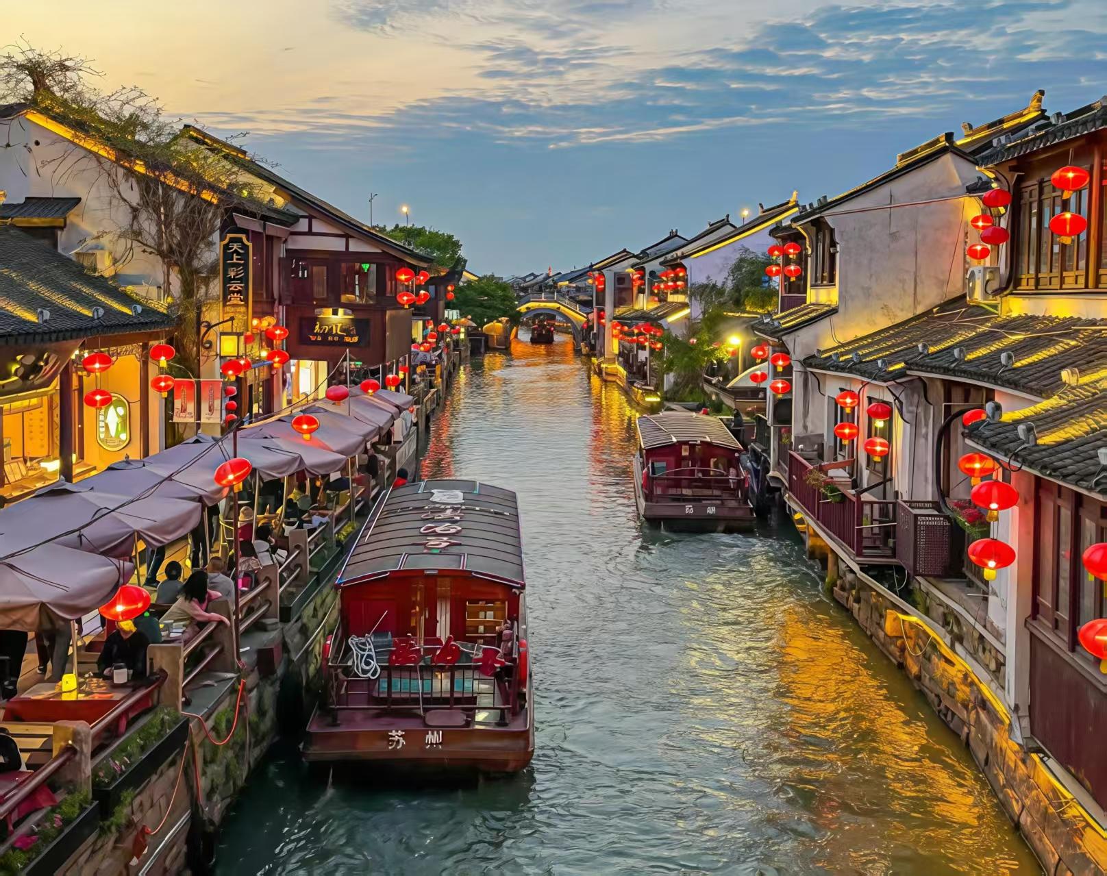 From Shanghai: Suzhou Day Tour with Boat Ride & Bullet Train