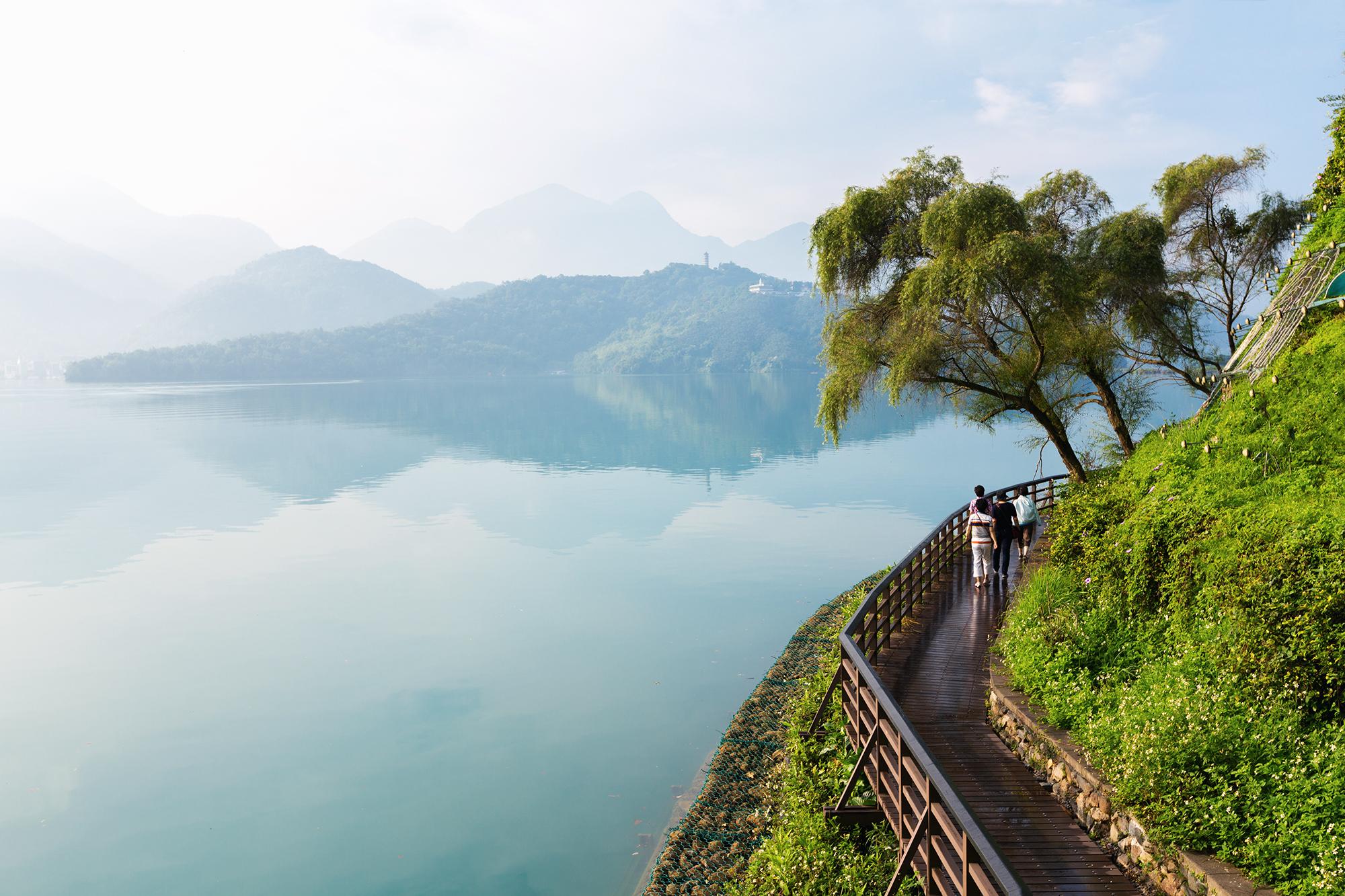 From Taipei: 1 Day Sun Moon Lake Private Tour 2