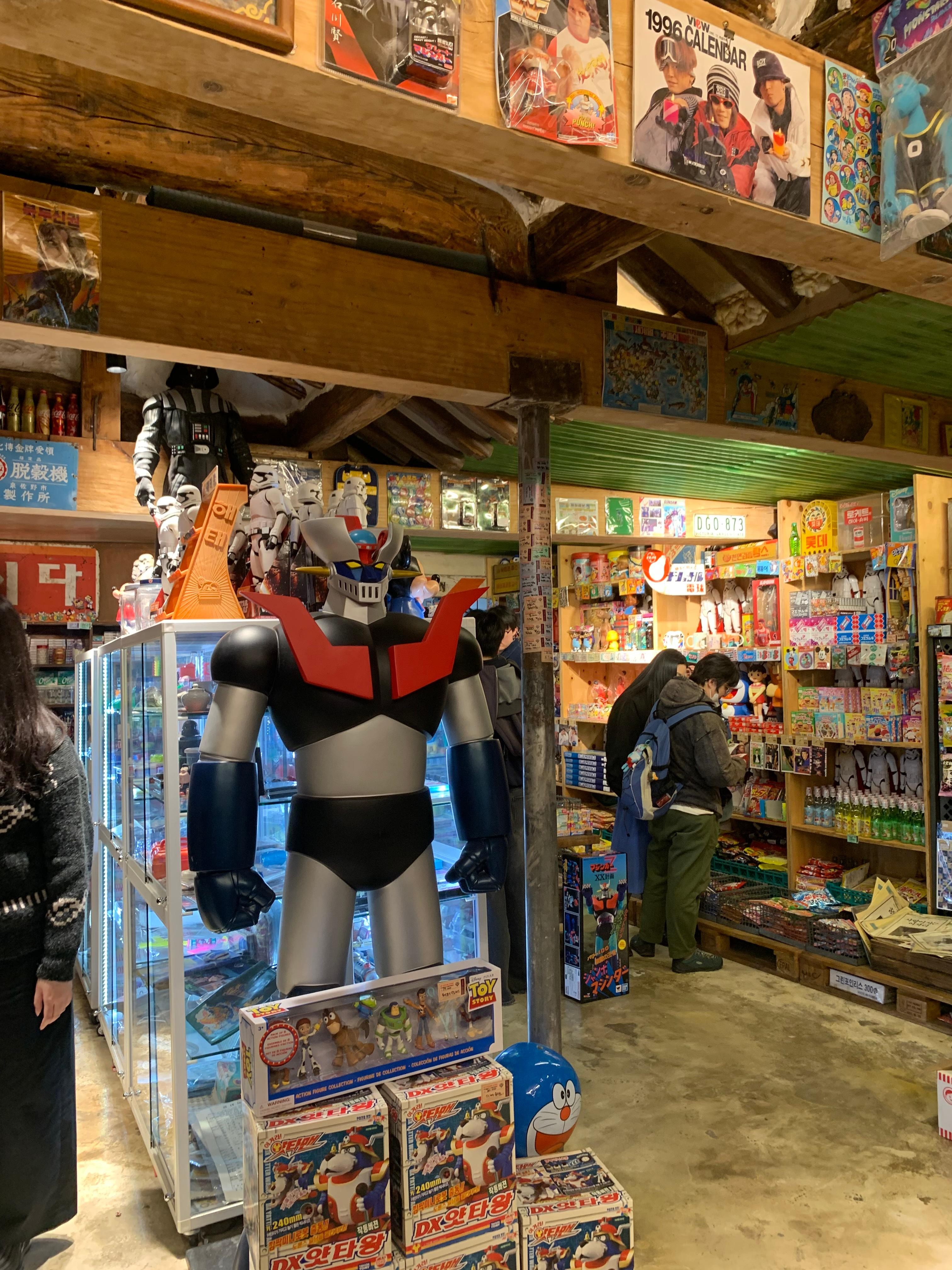 Seoul: KPOP Demon Hunters, Toy&Animation Street Walking Tour 2
