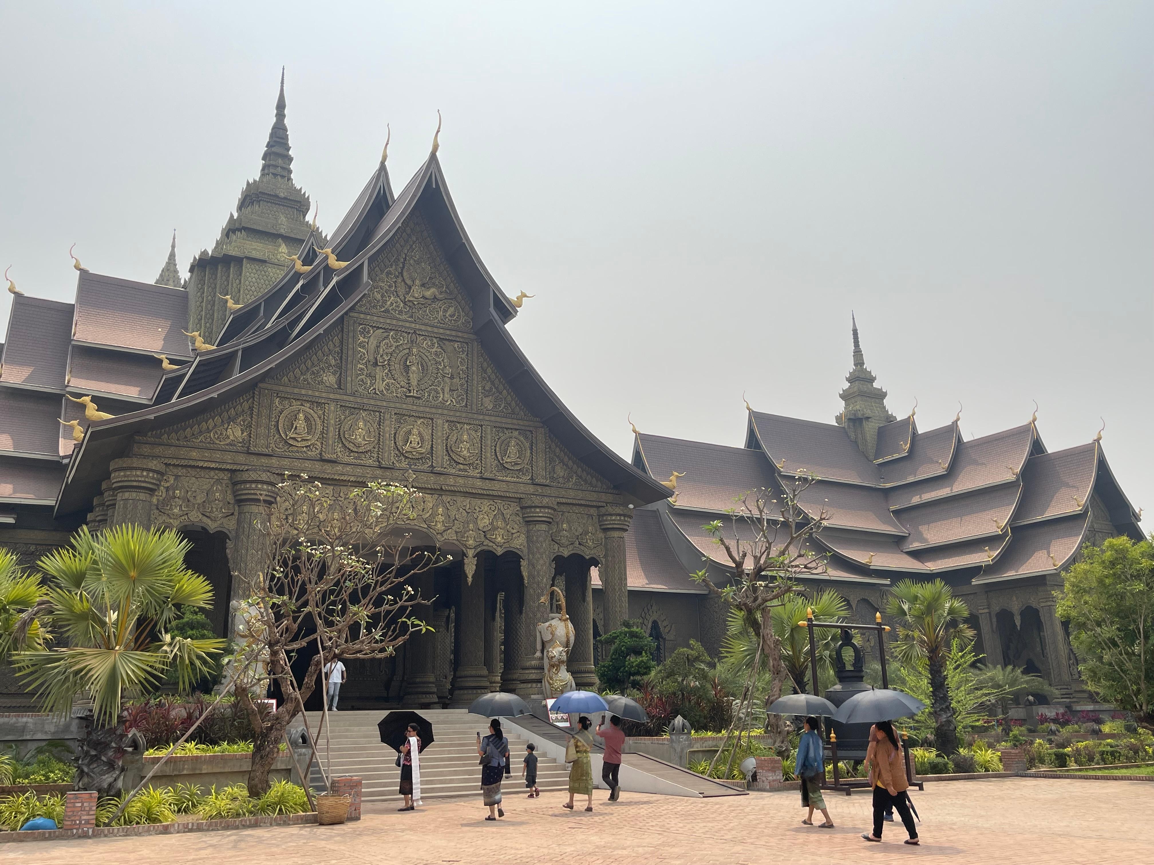 Vientiane: City Day Tour with New Laos Art Museum 2