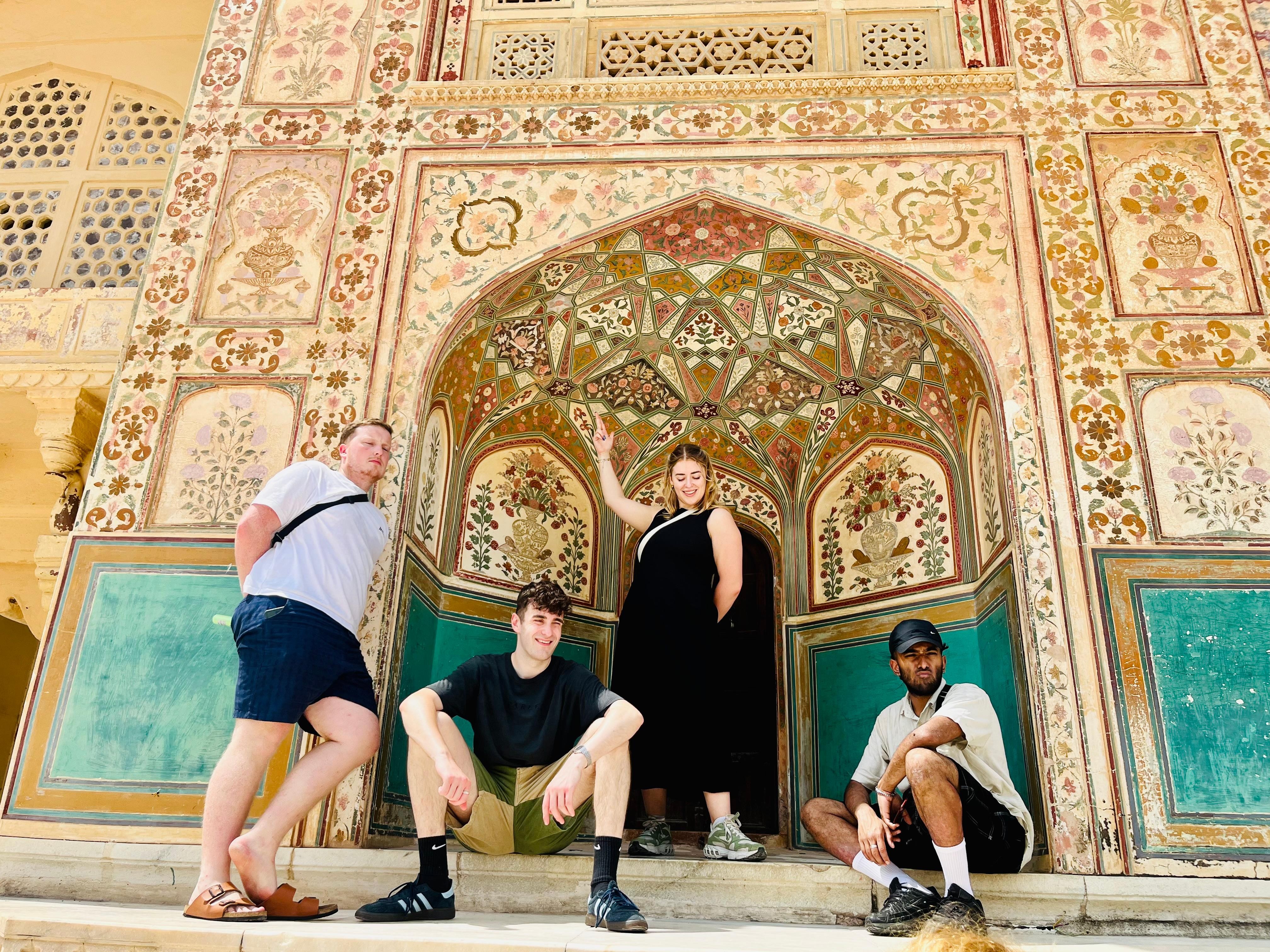 Jaipur: Private Full-Day City Tour with Guide & Hotel Pickup