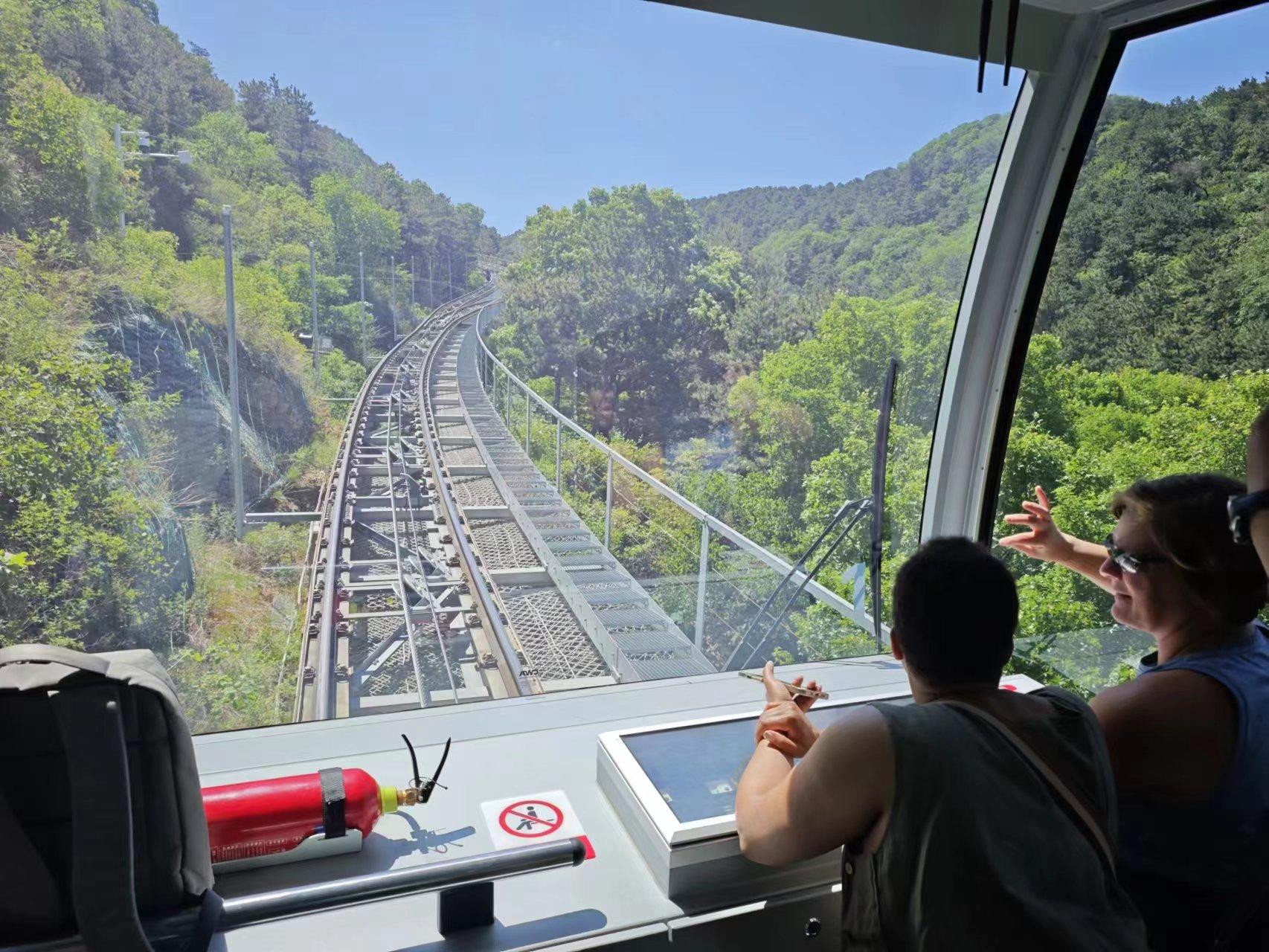 Beijing: Badaling Great Wall & Ming Tombs VIP Skip-the-Line 2