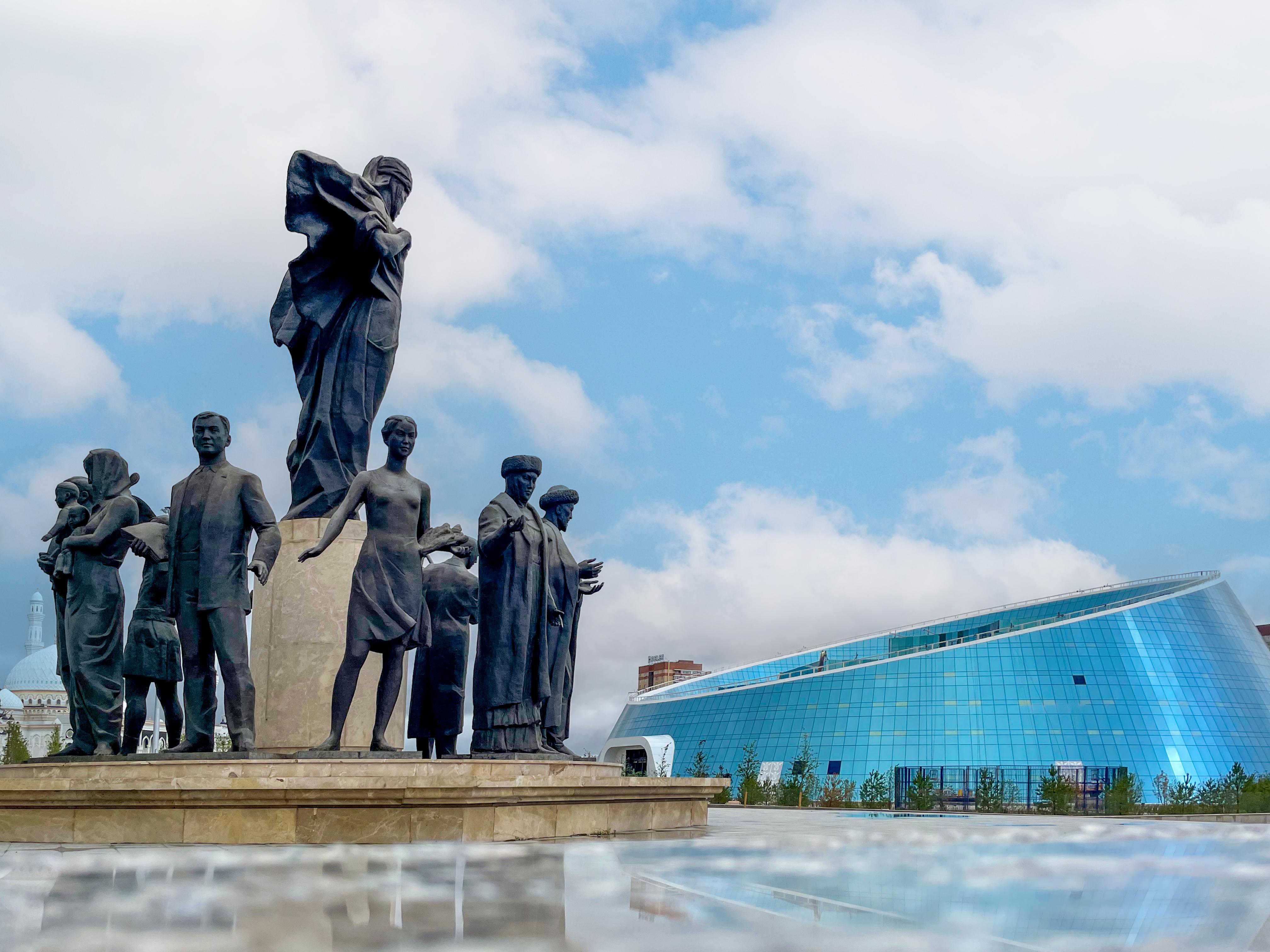 Astana: City Highlights Tour with Views from Baiterek Tower 3