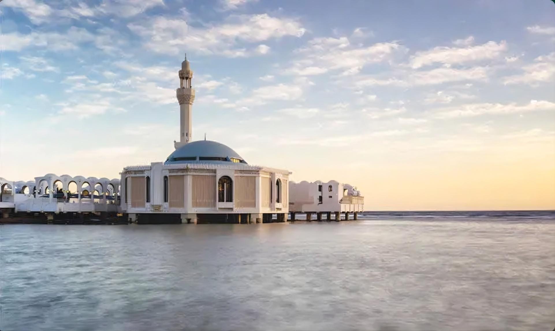 Jeddah: Private Heritage, Modern City & Red Sea Tour 2