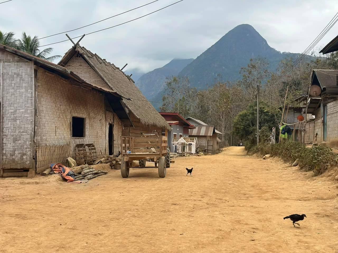 Nong khiaw: 1 Day easy trek visits 3 minority Lao+Hmong&Khmu 2