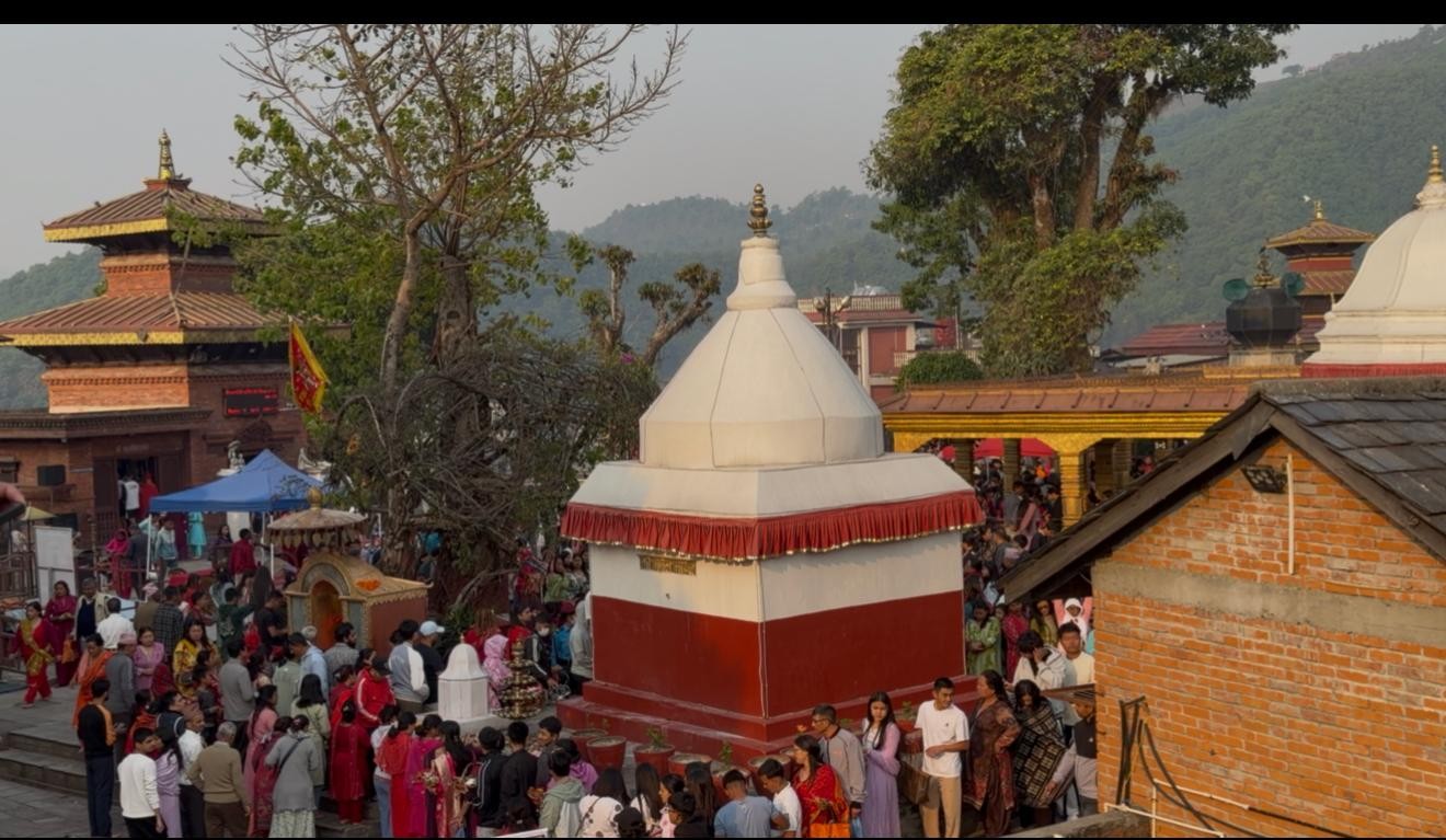 Pokhara: Sarangkot Sunrise, Lakeside, and Pagoda Tour 3