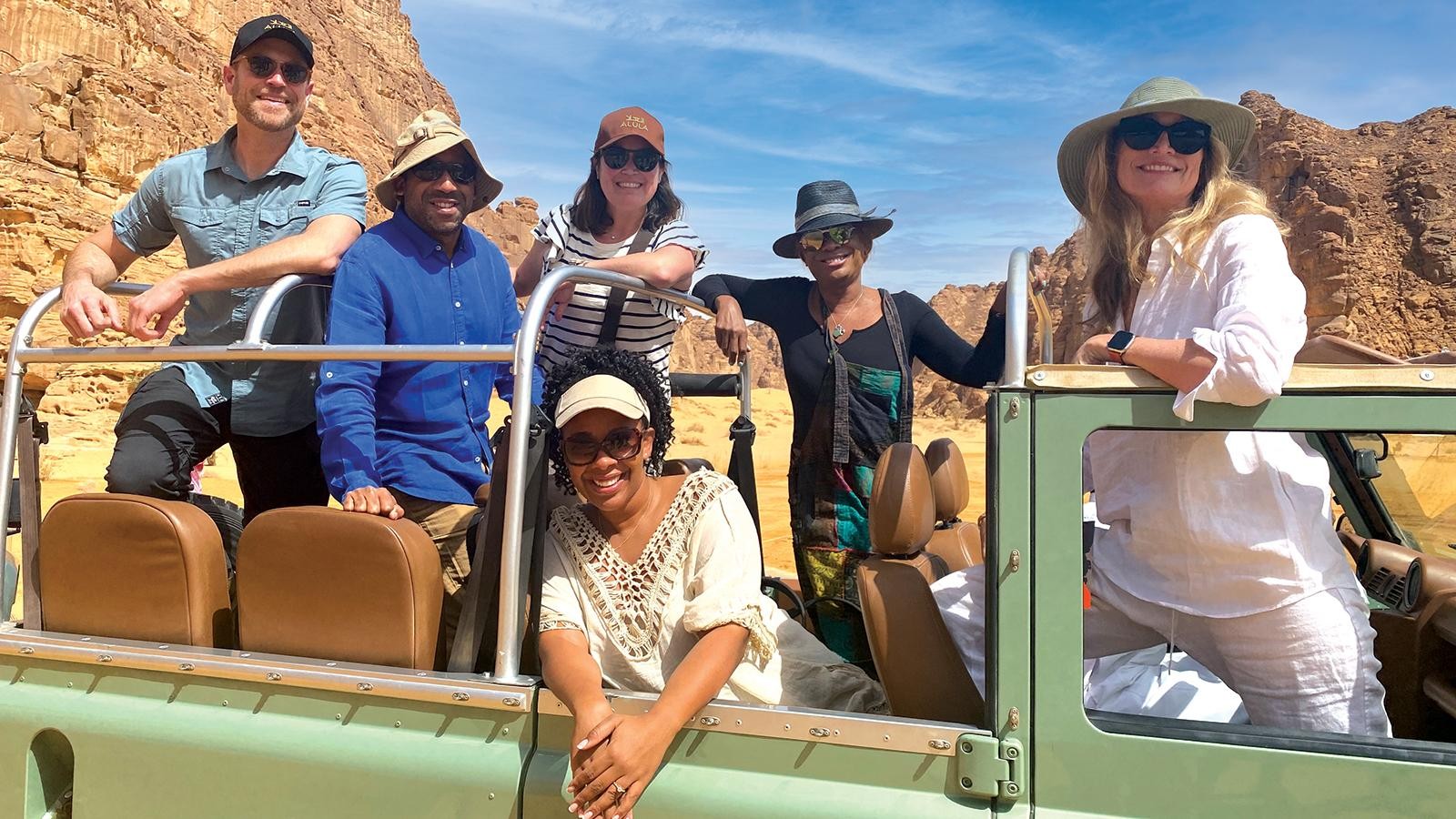 AlUla: Day Trip with Snacks and Drinks 2