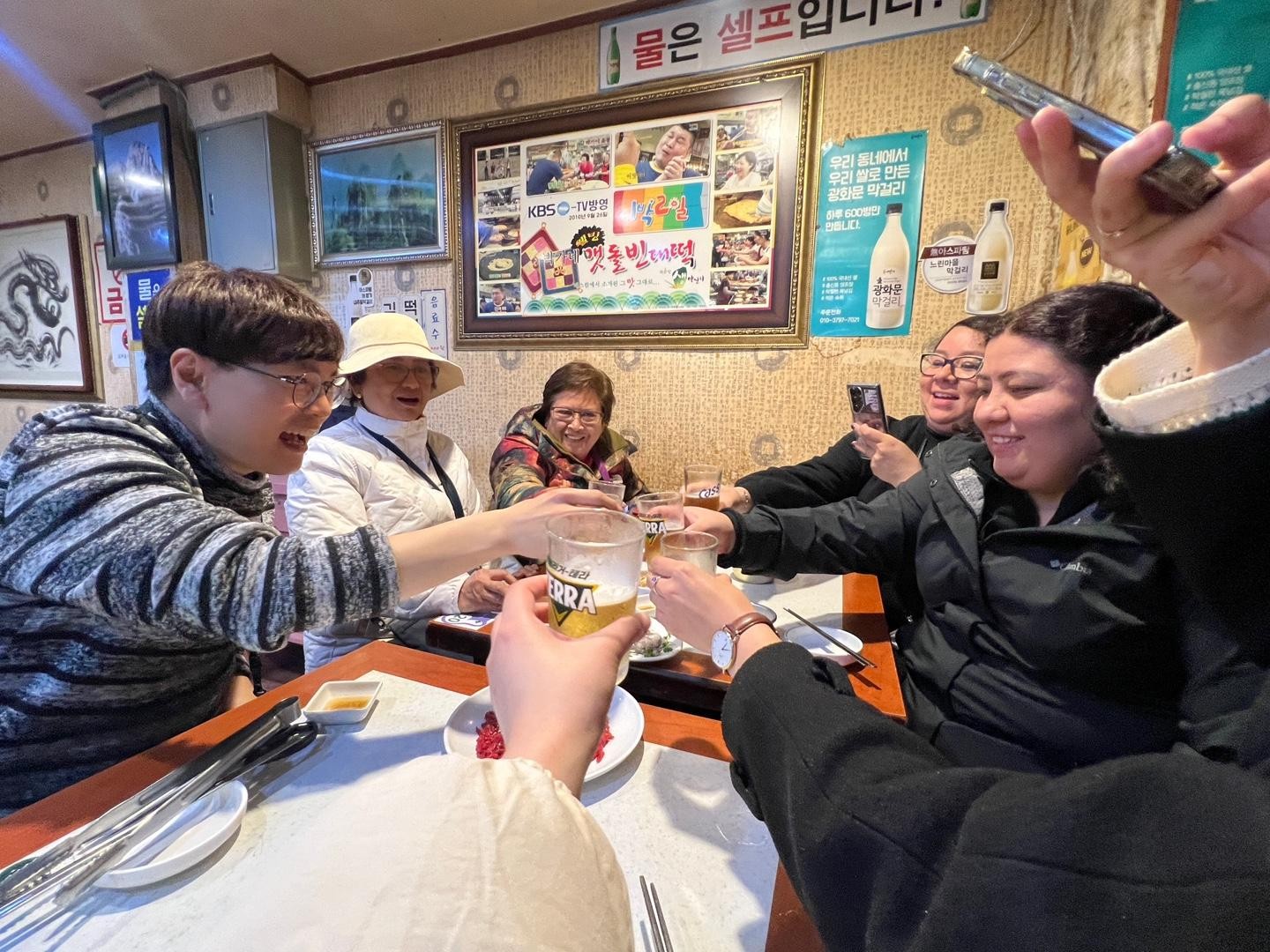 Seoul: Fearless Foodie Gwangjang Market Food Adventure