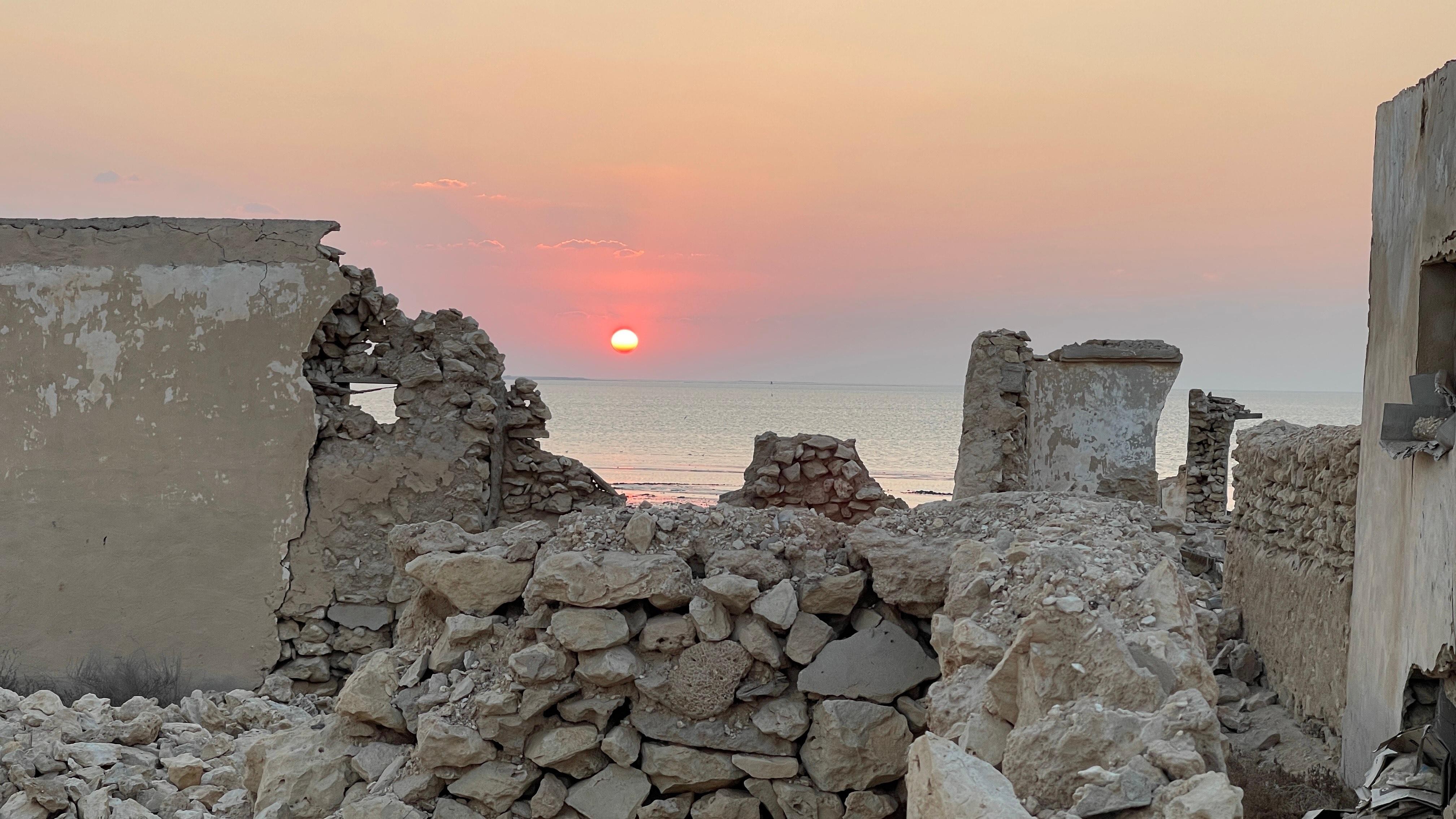 North Qatar: 4-Hour Culture, Nature & History Tour 2