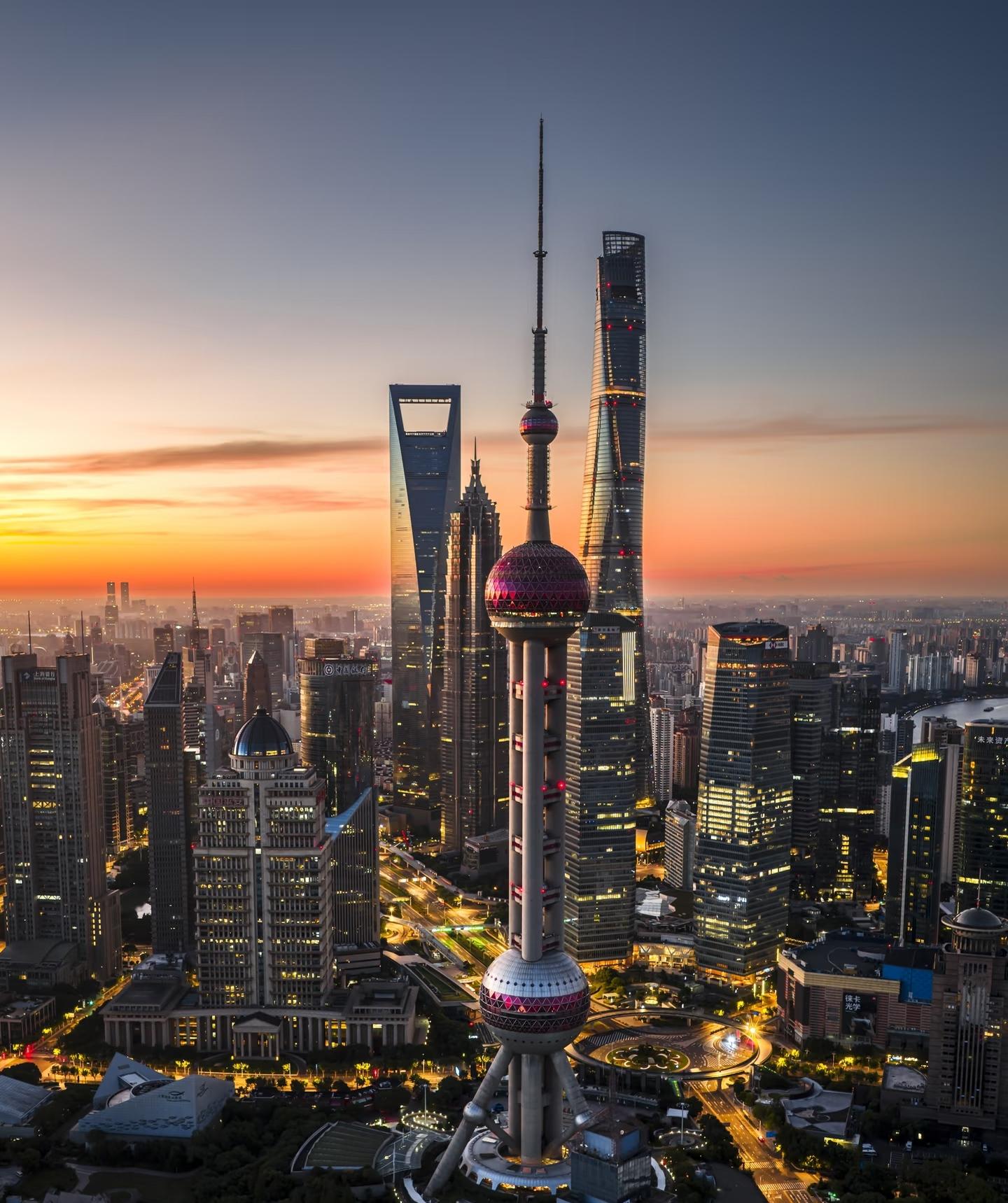 Shanghai: Pearl Tower, Cruise, Bund & Nanjing Road Day Tour 2