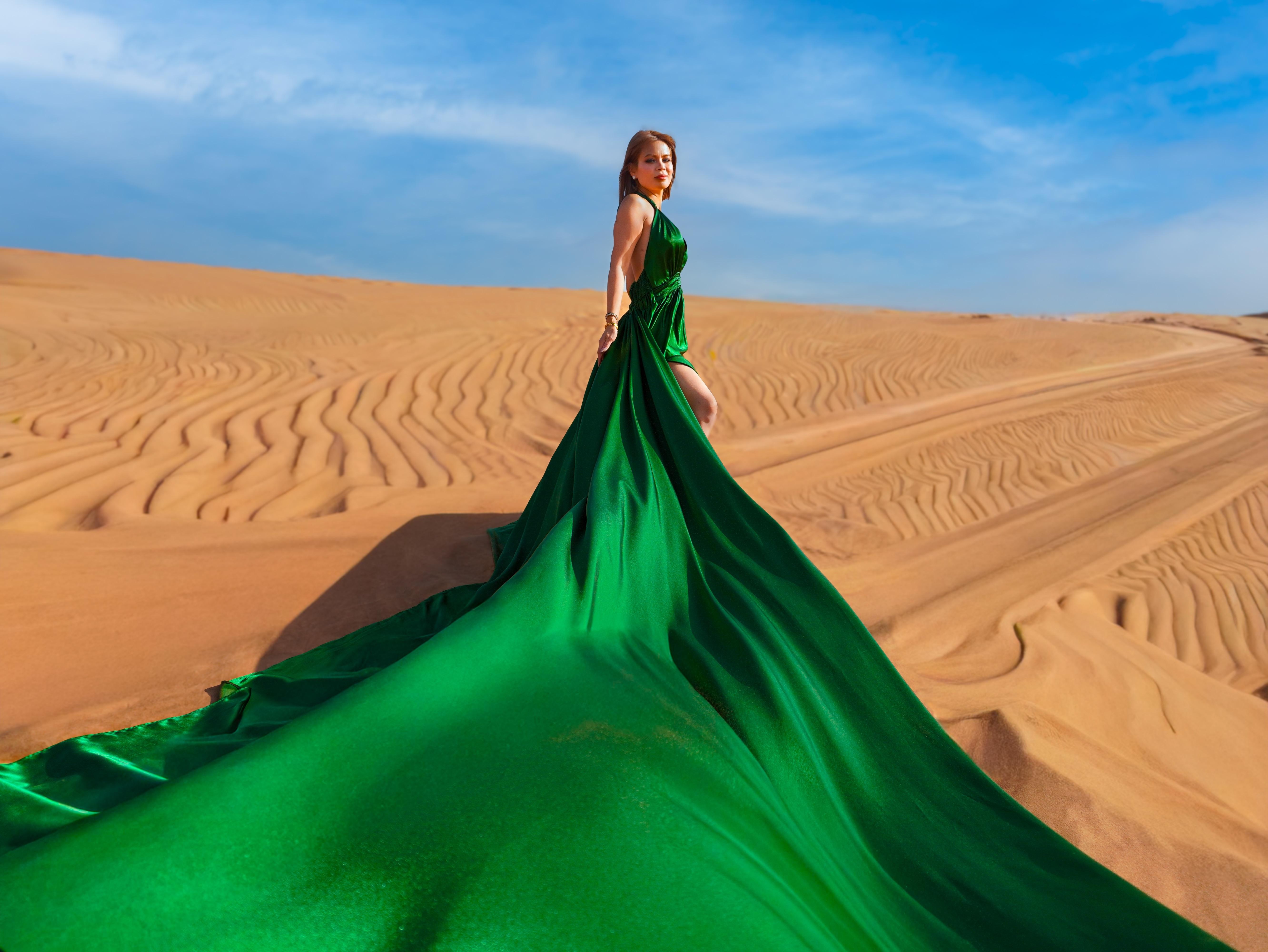 The Ultimate Flying Dress Experience in Dubai 3