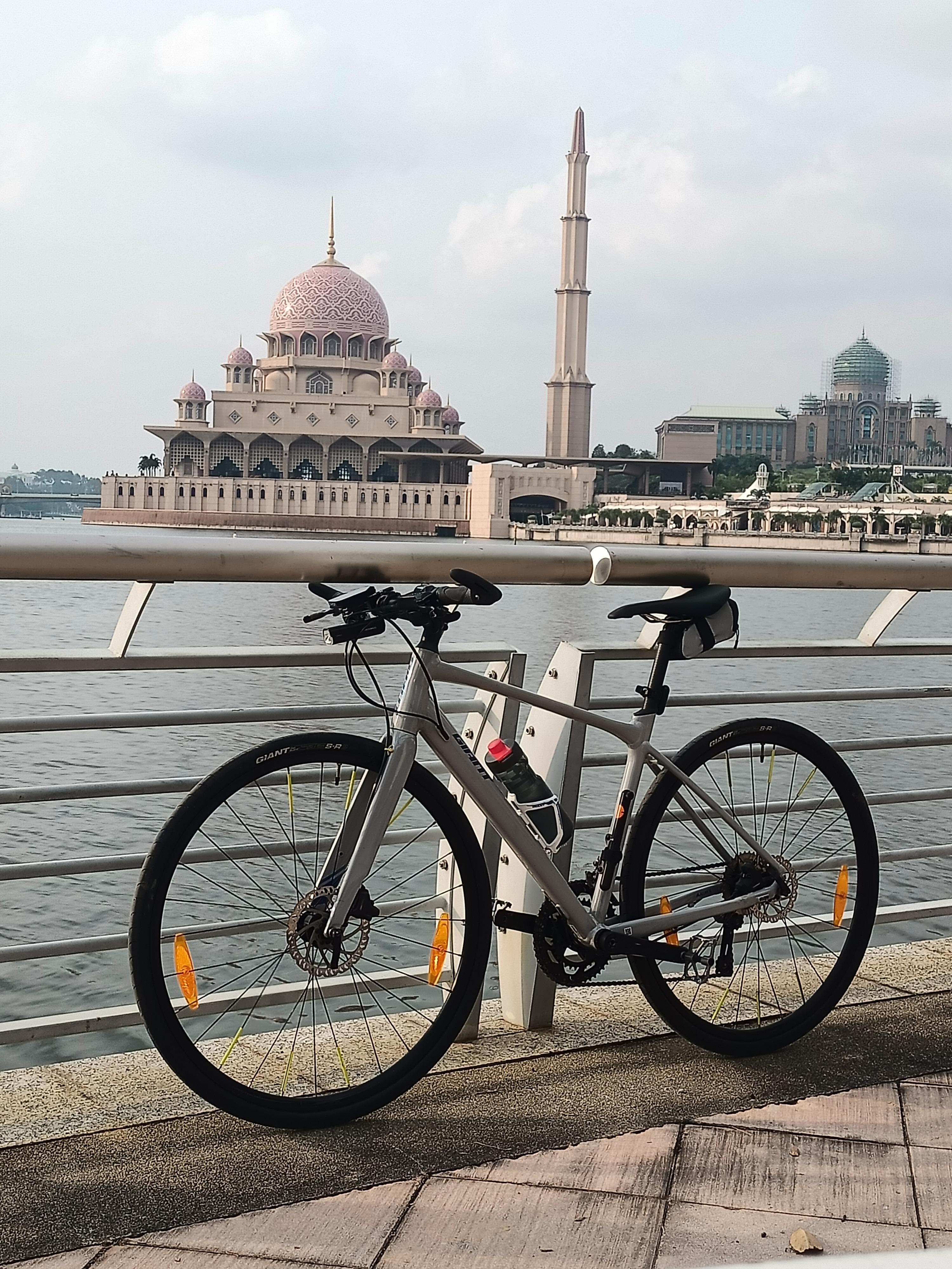 Putrajaya by Bike: Decode the Capital's Iconic Landmarks 2