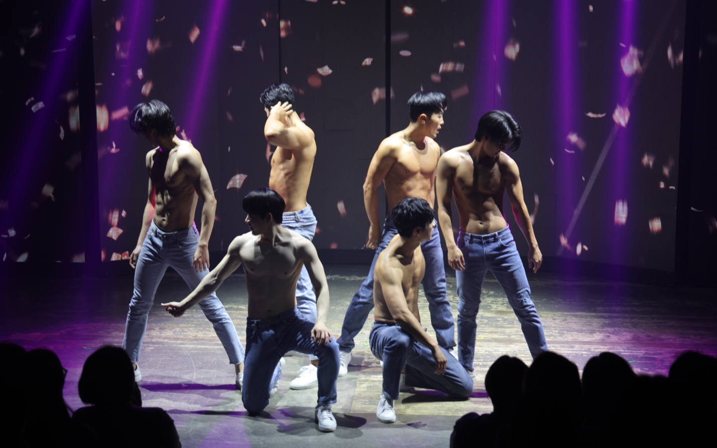 Seoul, South Korea: The Man Alive: Choice Musical Ticket 2