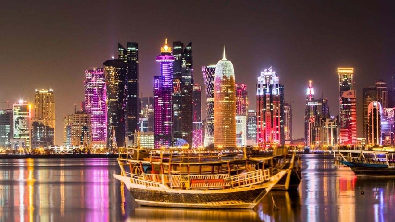 Doha: Traditional Dhow Cruise with Harbour and Skyline View 3