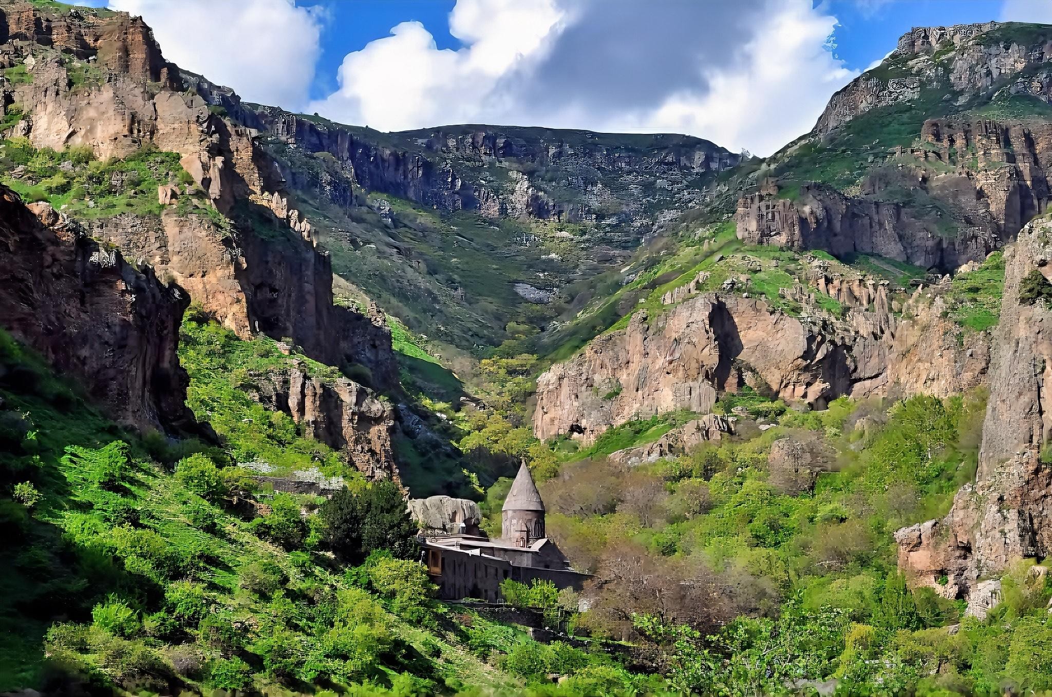 From Yerevan to Garni Temple, Symphony, Geghard & Lake Sevan 2