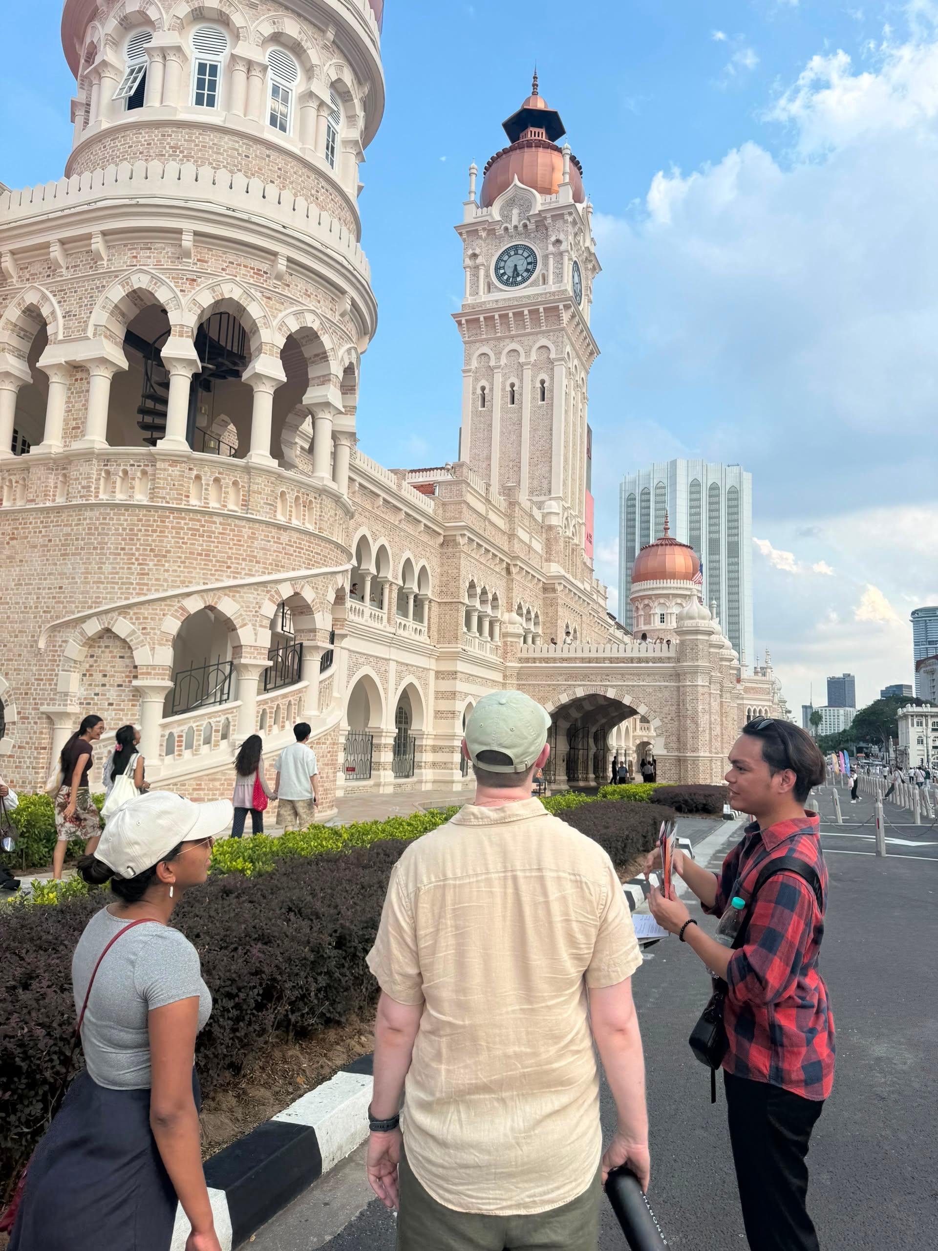 Walk and Explore Kuala Lumpur with Architectural Guide
