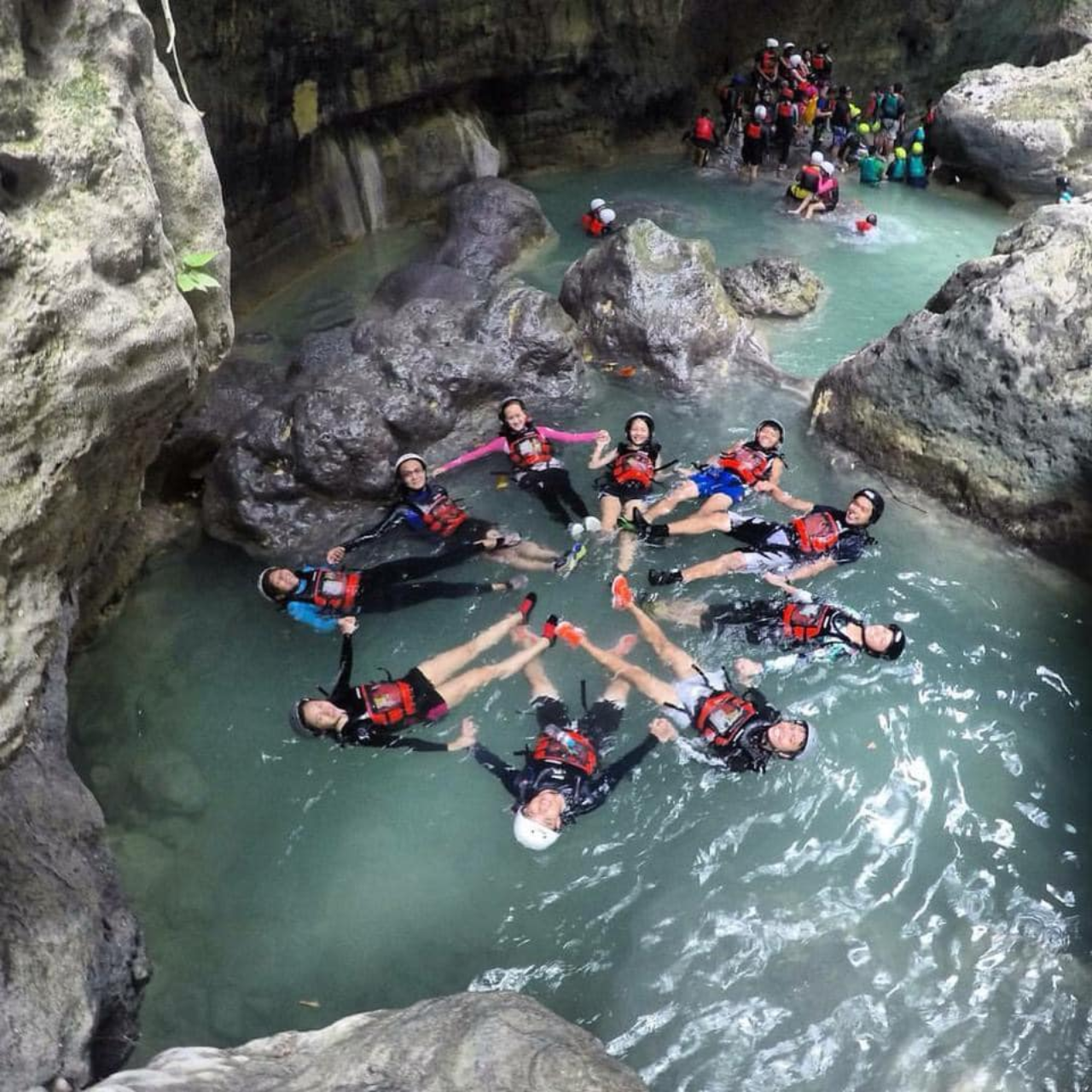 Kawasan Falls Canyoneering Transfers from Cebu with Lunch 2
