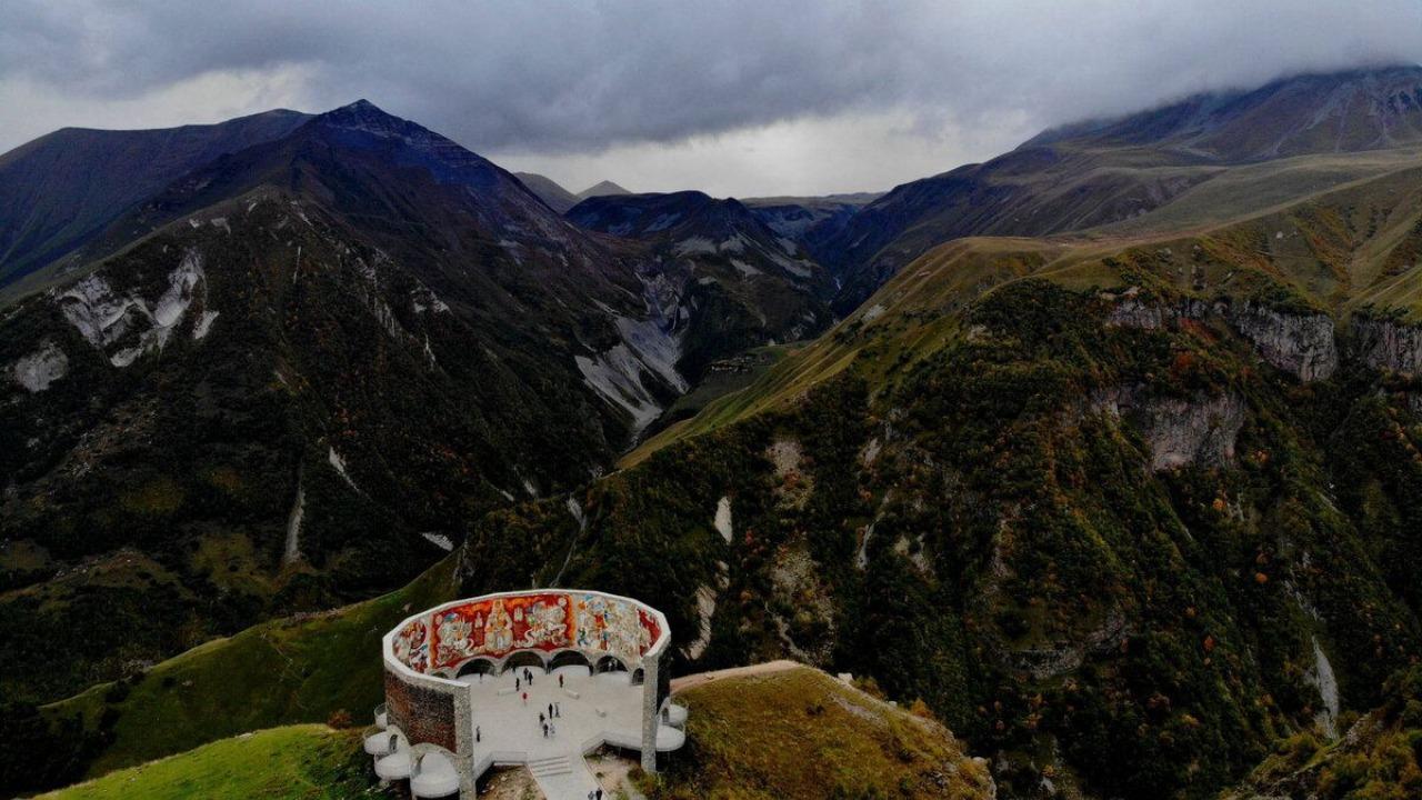 From Tbilisi: Kazbegi & Gudauri Tour with Flexible Return 2