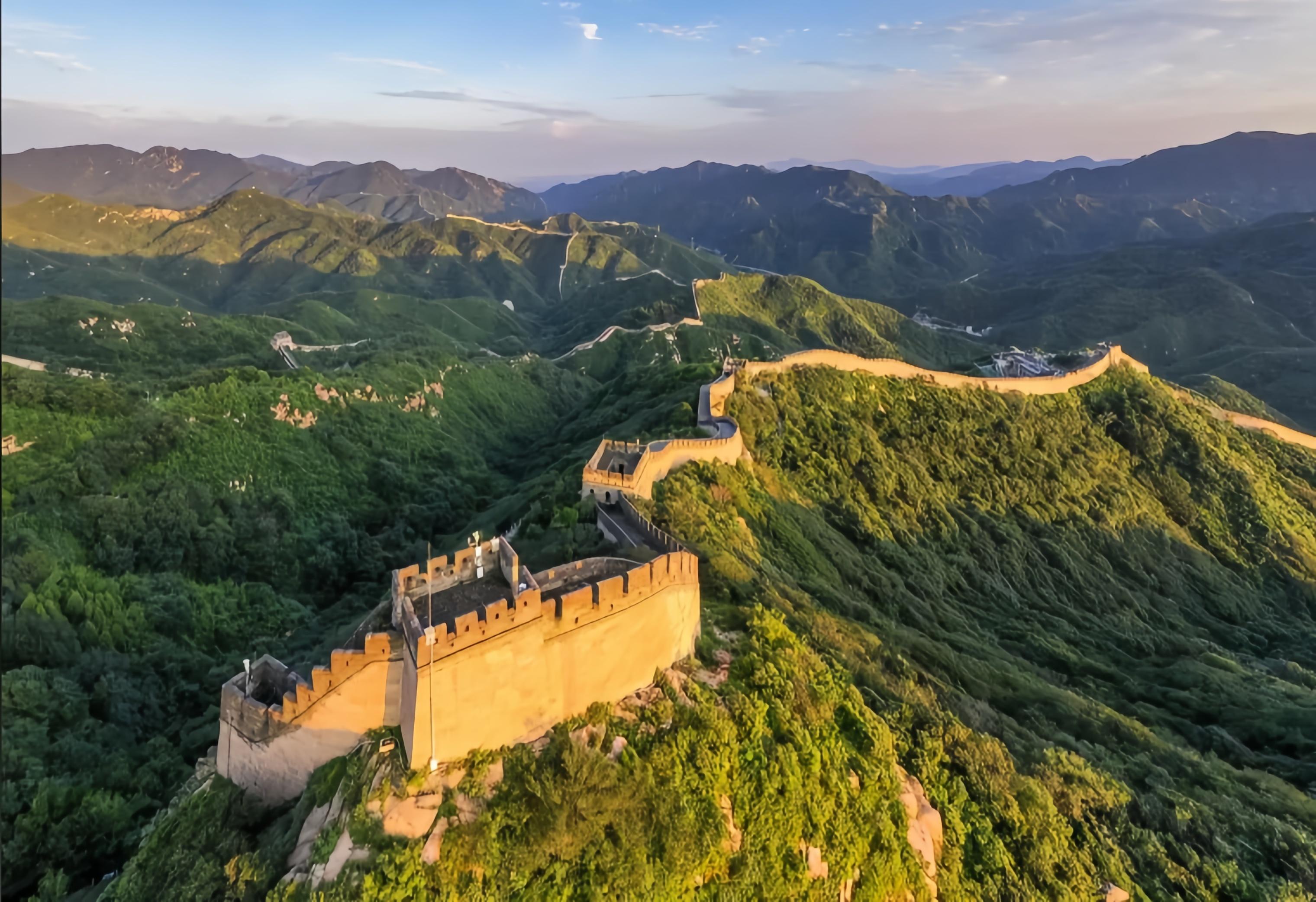 Beijing: Badaling Great Wall Tour with Helicopter Flight 3