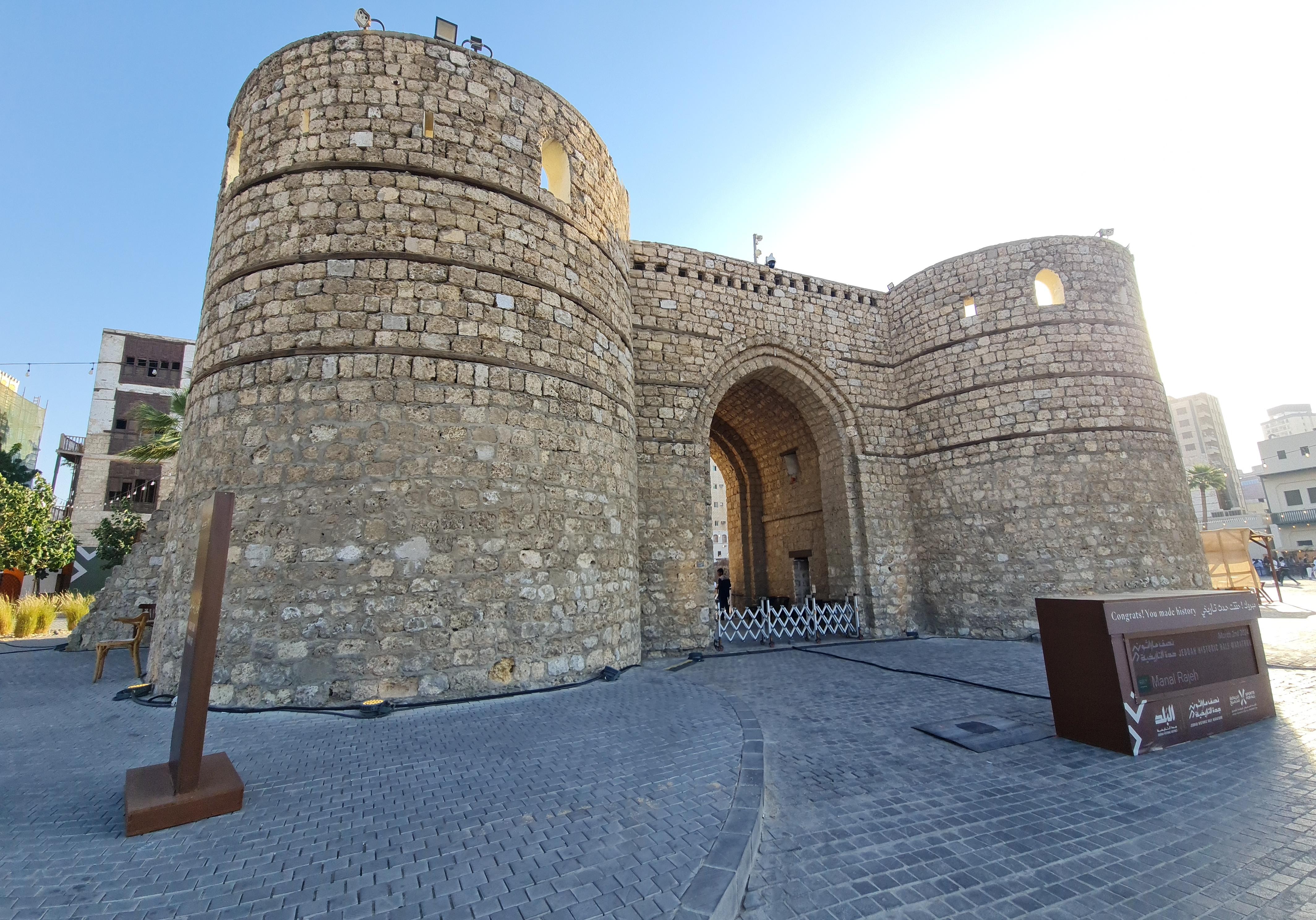 Jeddah: Old Town albalad with certified Saudi local guide