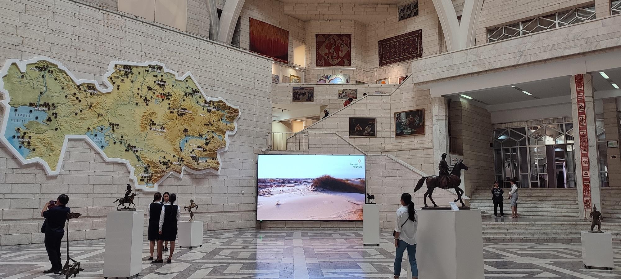 Best of Almaty: City Tour with Museums, Bazaar &Kazakh Lunch 3