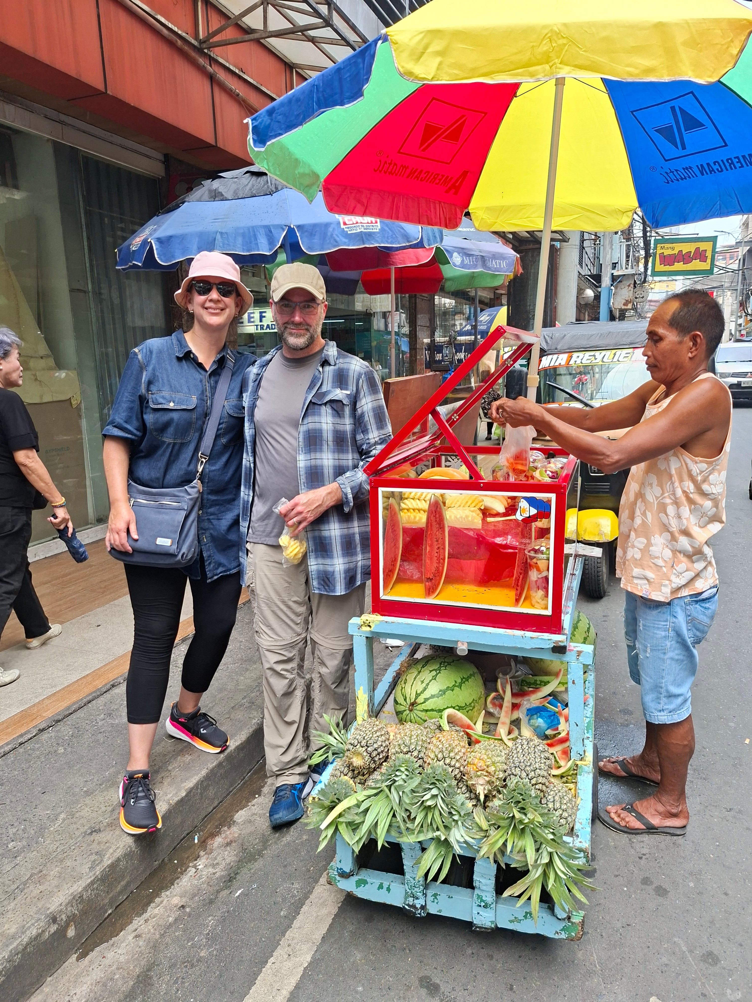 Manila Downtown (street foods, tuktuk, jeepney)