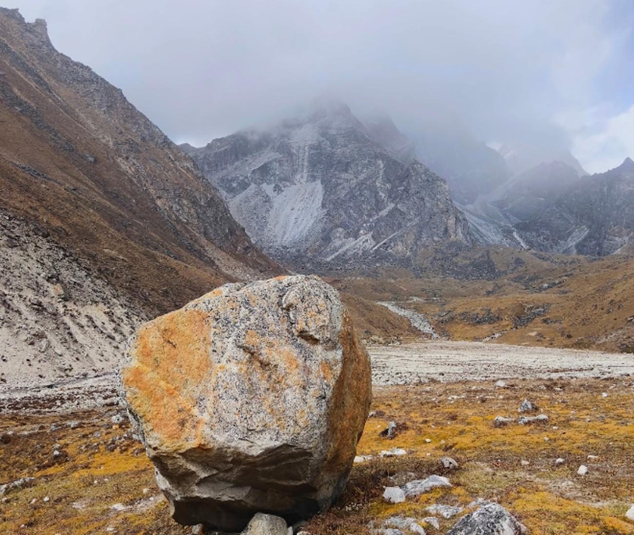Lobuche Peak Climbing 2025/2026 3