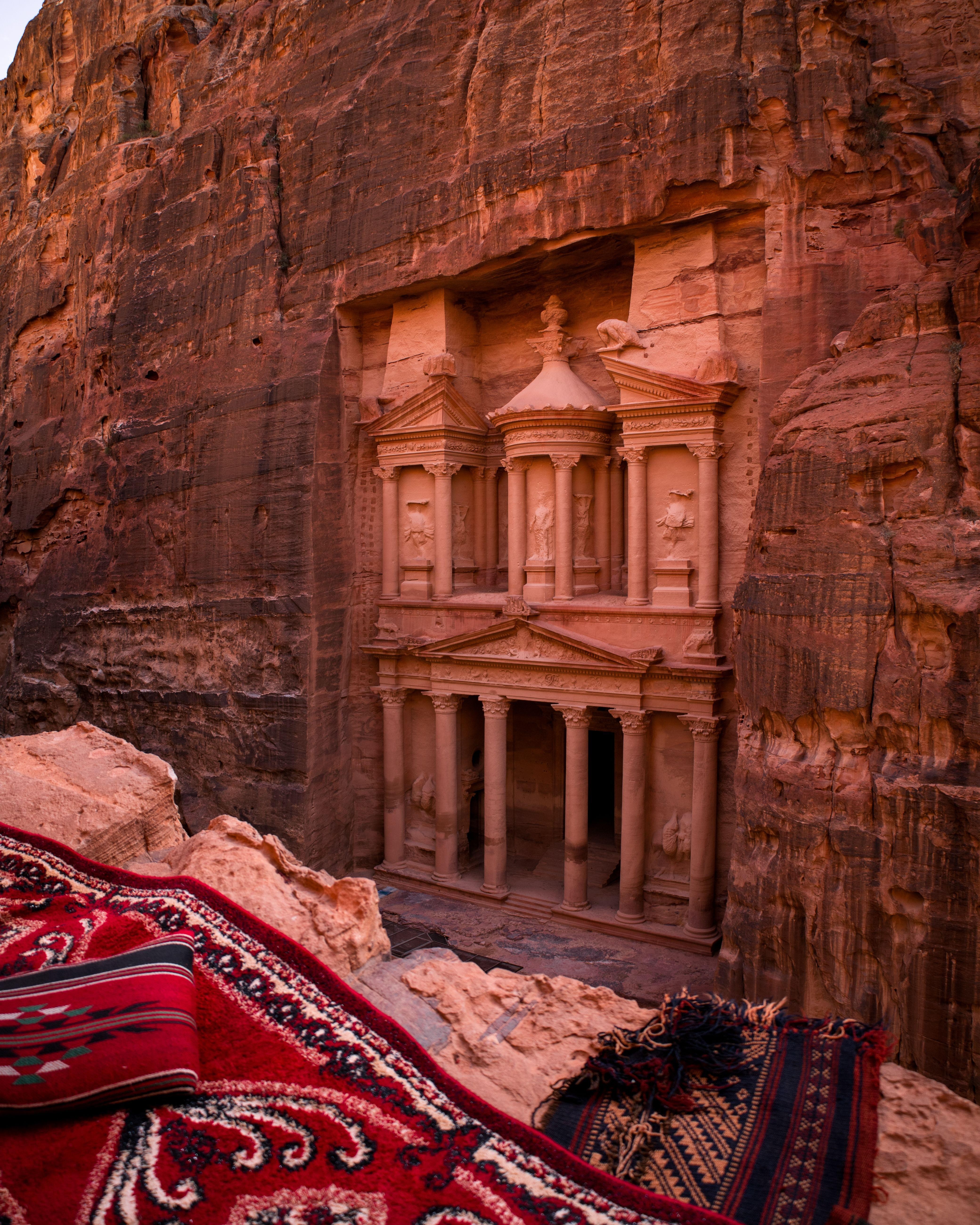 Petra Full-Day Group or Private Tour with Buffet Lunch