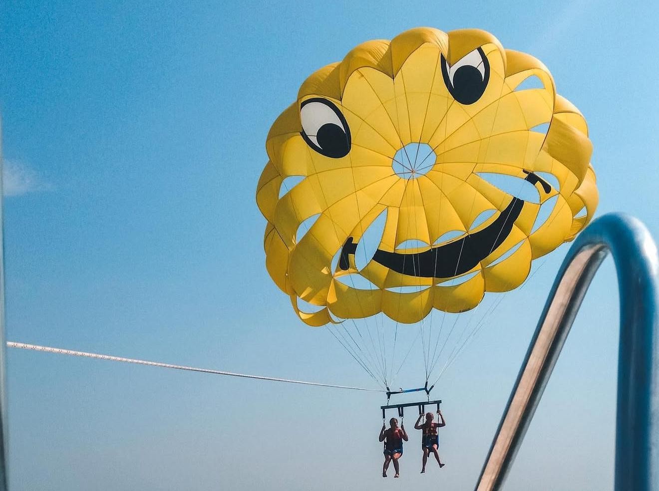 Doha: Parasailing Adventure Over the Arabian Gulf 2