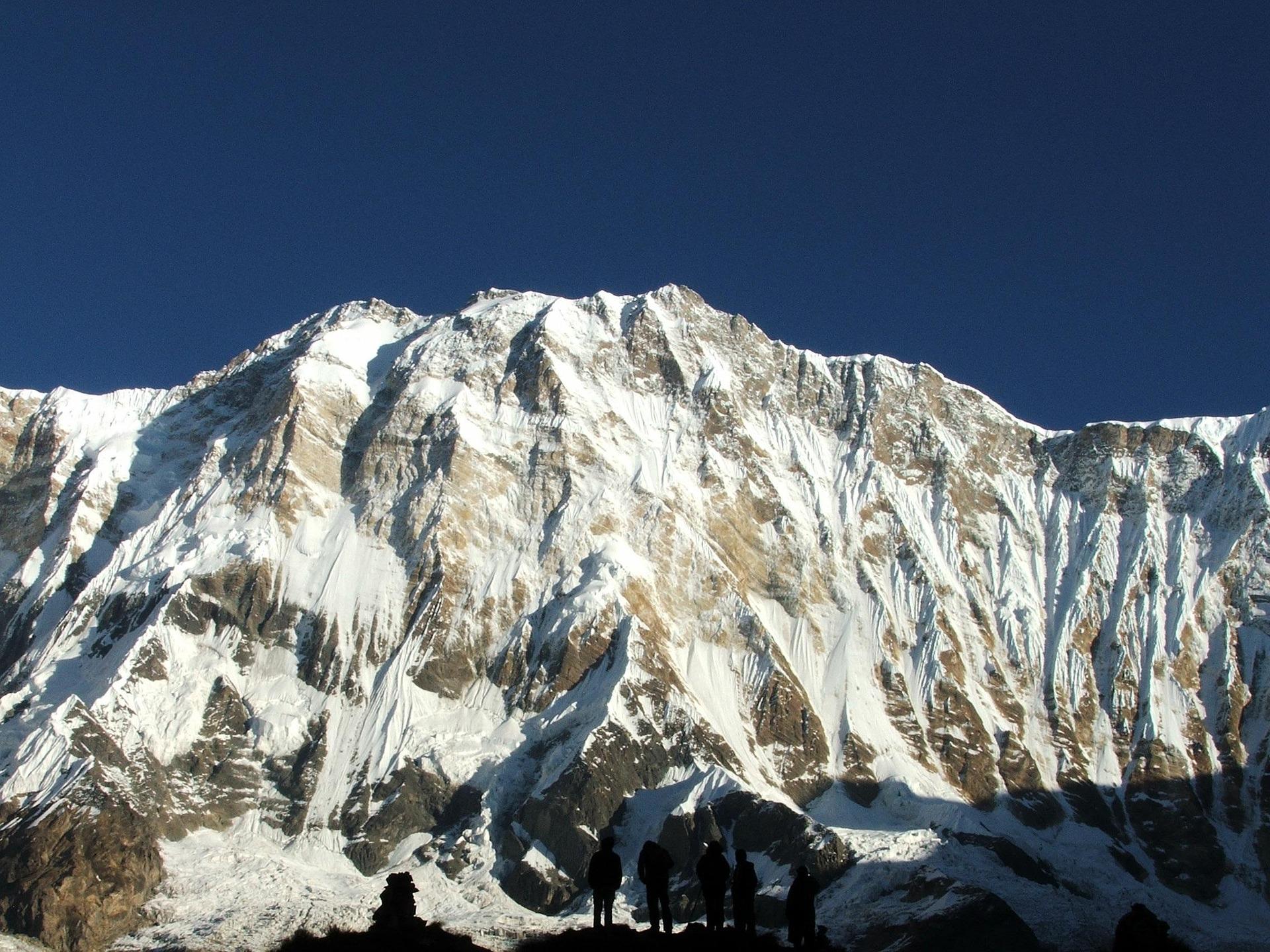 Annapurna Base Camp: Helicopter Tour with 4,130m Landing